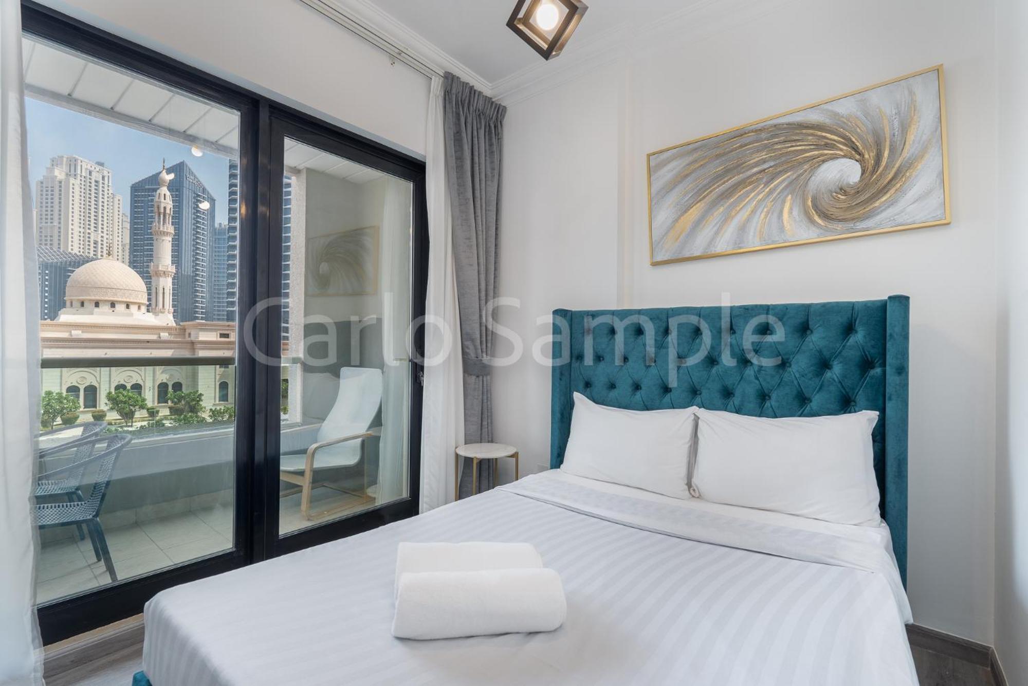 Apartment Tudors One Marina View Rooftop Pool Four Beds *
