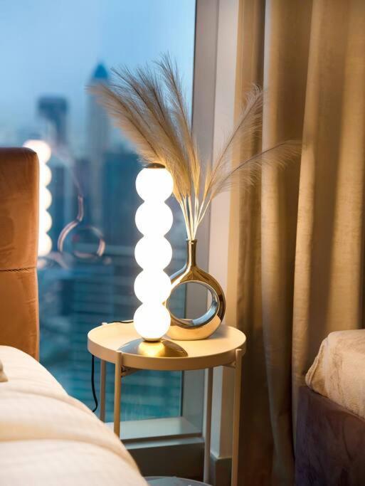 Apartamento Glorious Fountain,opera &burj Sky View 4br Dubái