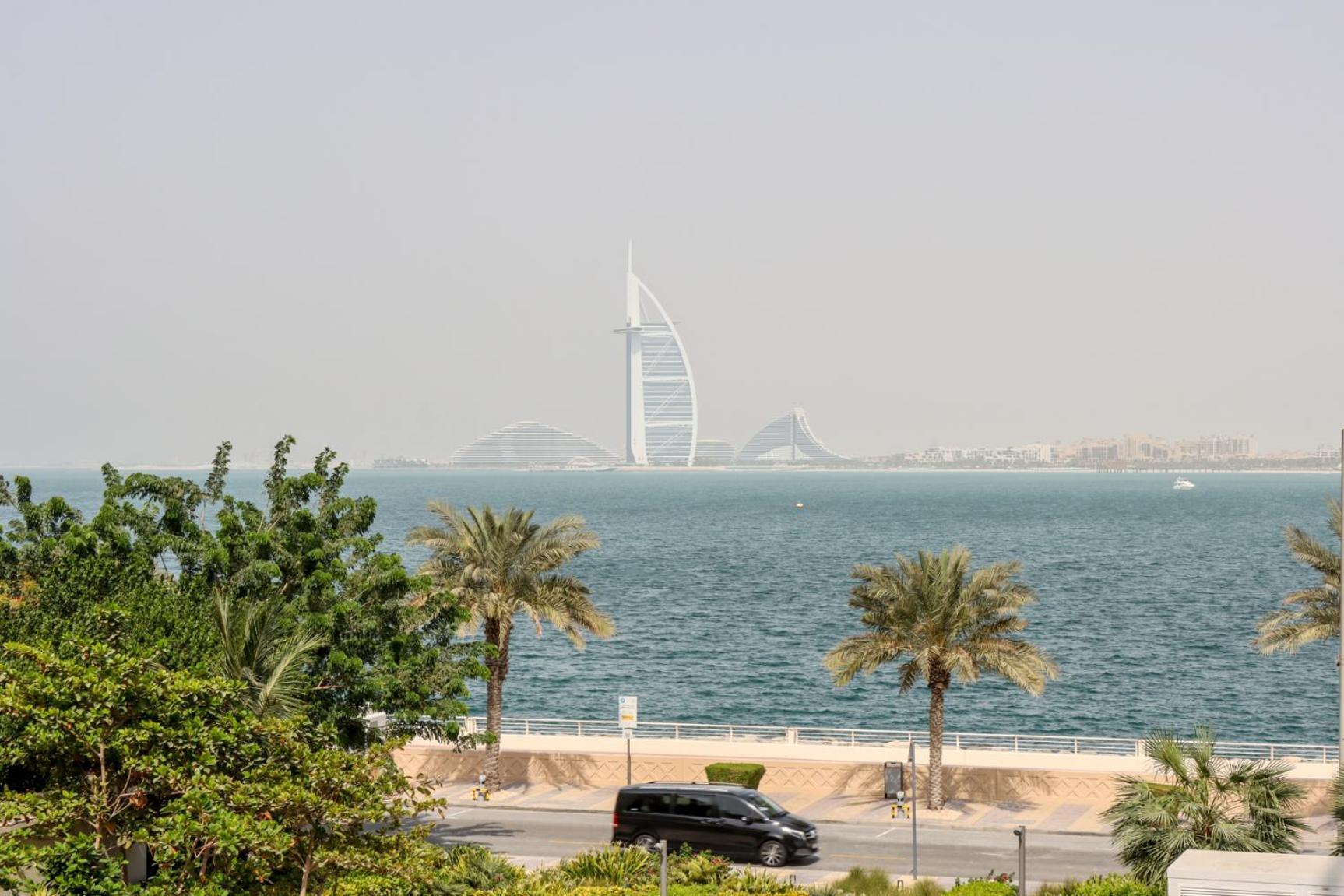 Apartamento Livbnb-tranquil 1b Steps To Palmboardwalk Sea View