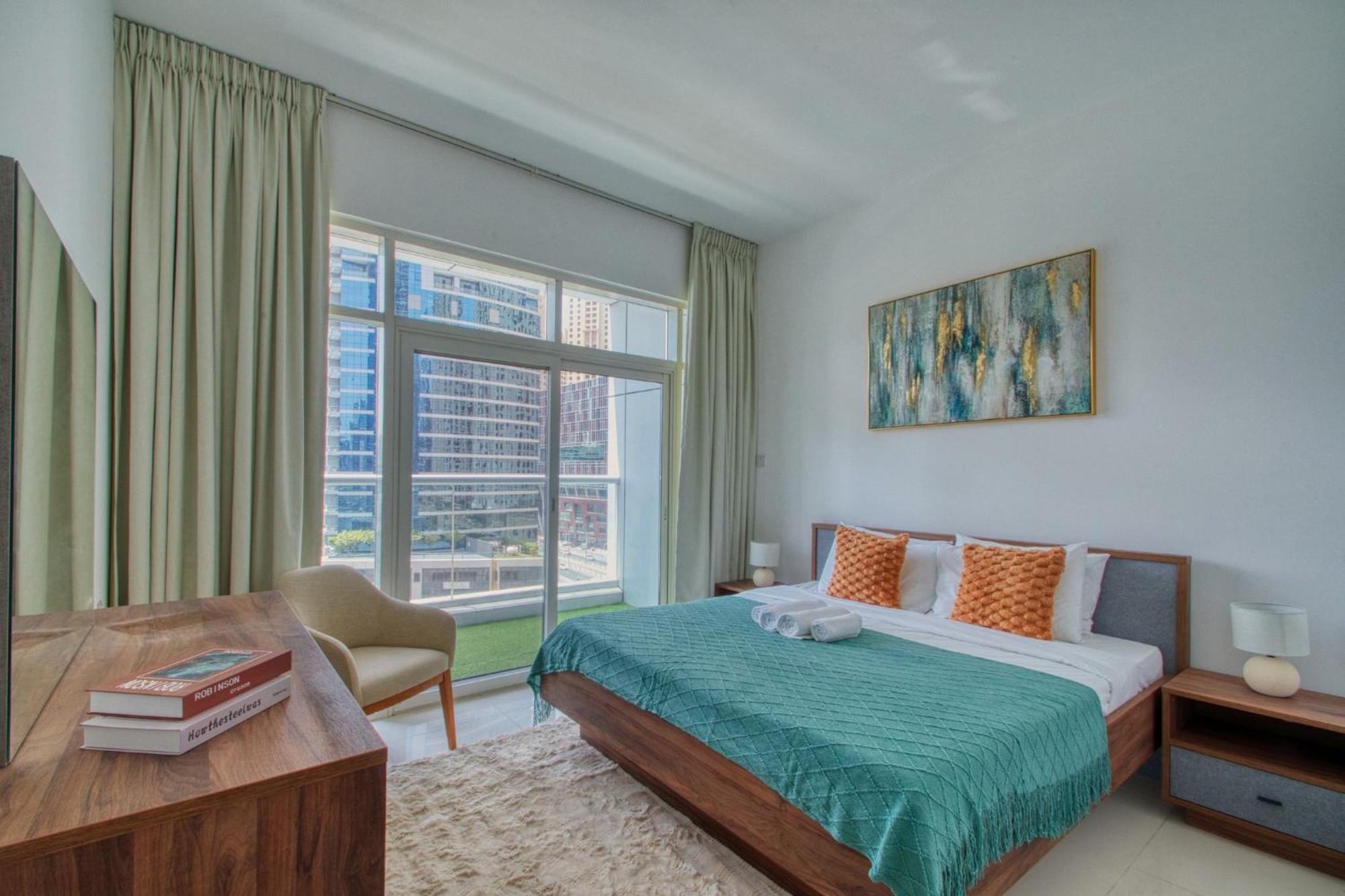Aesthetic 2br With Marina Waterfront View *