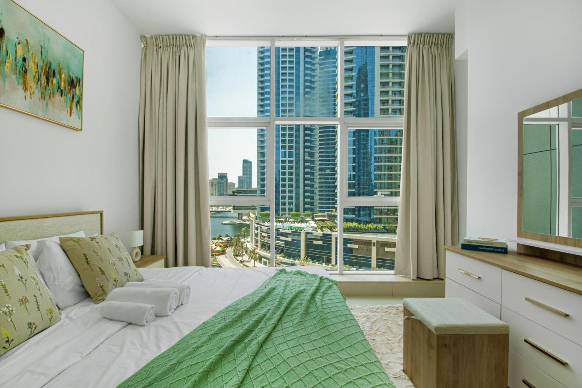 Aesthetic 2br With Marina Waterfront View * Dubaï