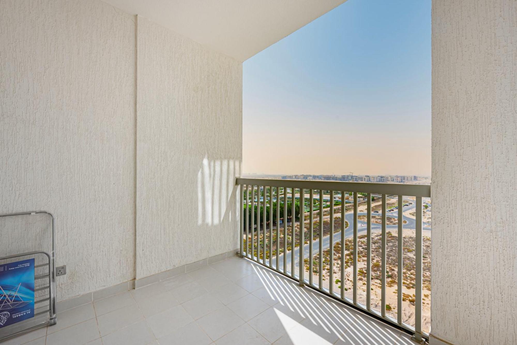 Modern Comfort In Dubailand Appartement *
