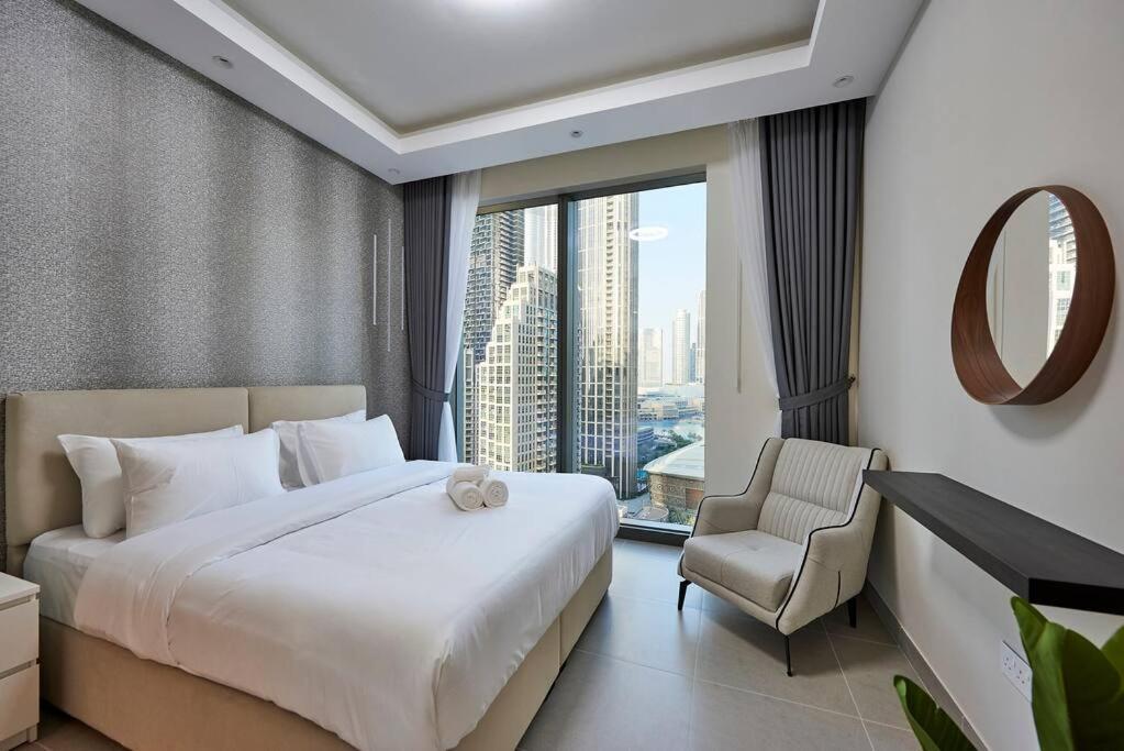 Apartament Tick - 4br Burj Khalifa Fountain Views 1 Dubai