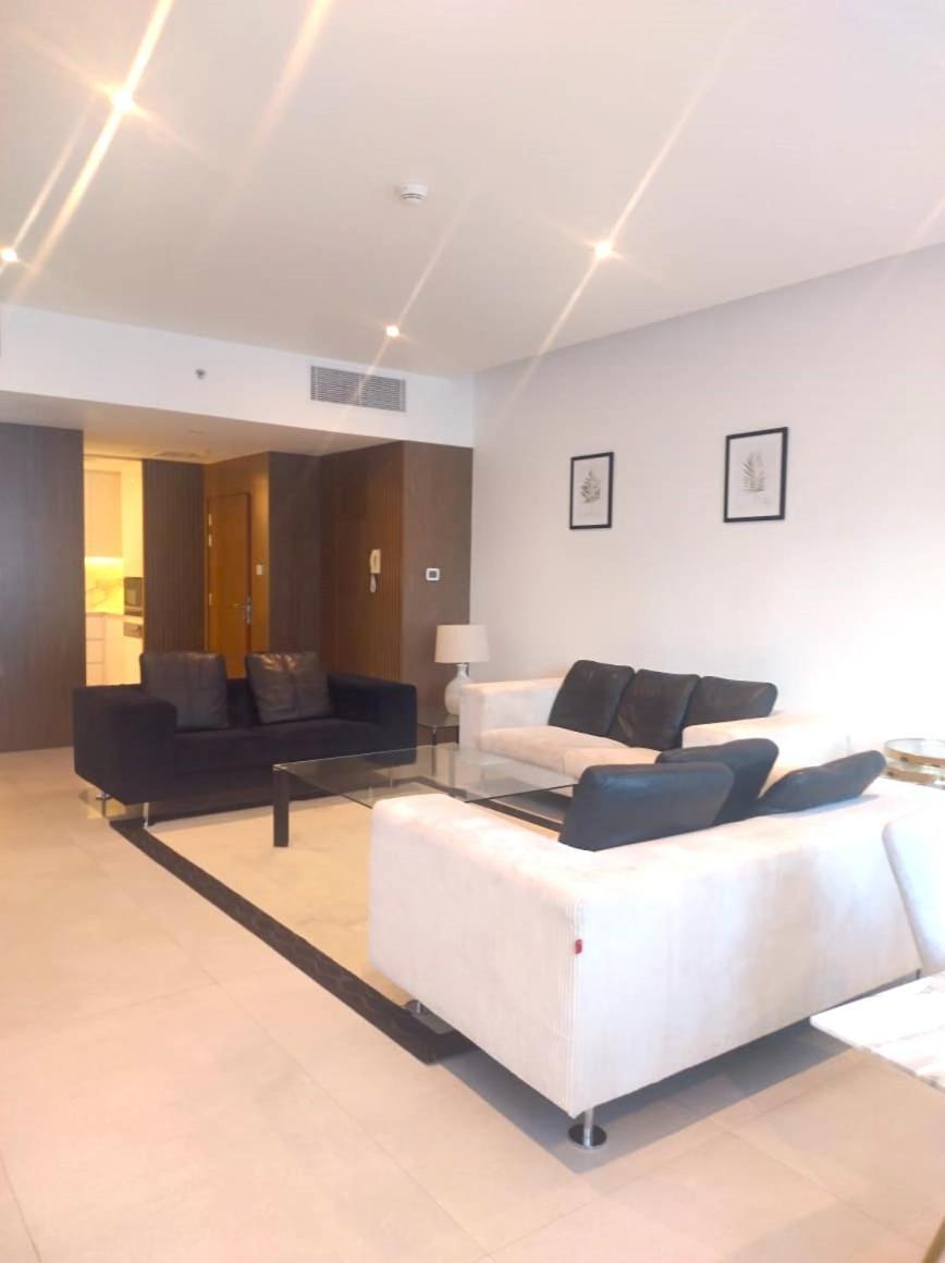 Upgraded 2 Bedroom At Marina * Dubaï