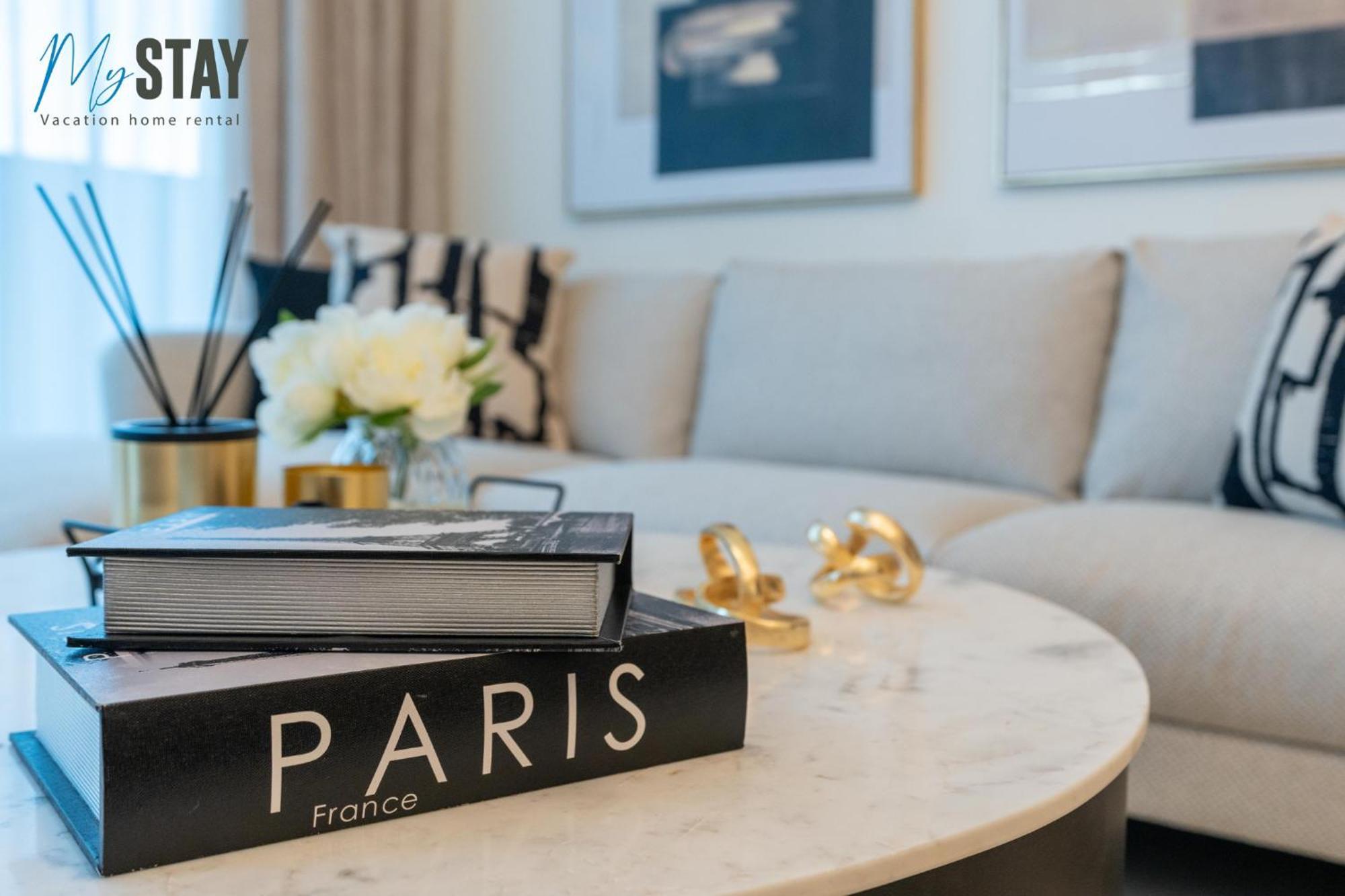 Stylish 2br With Assistant * Dubaï