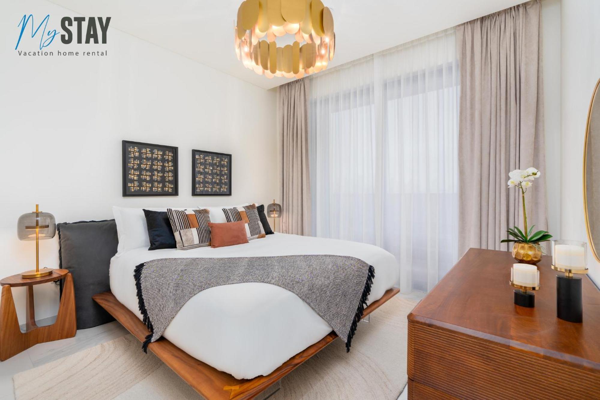 Stylish 2br With Assistant