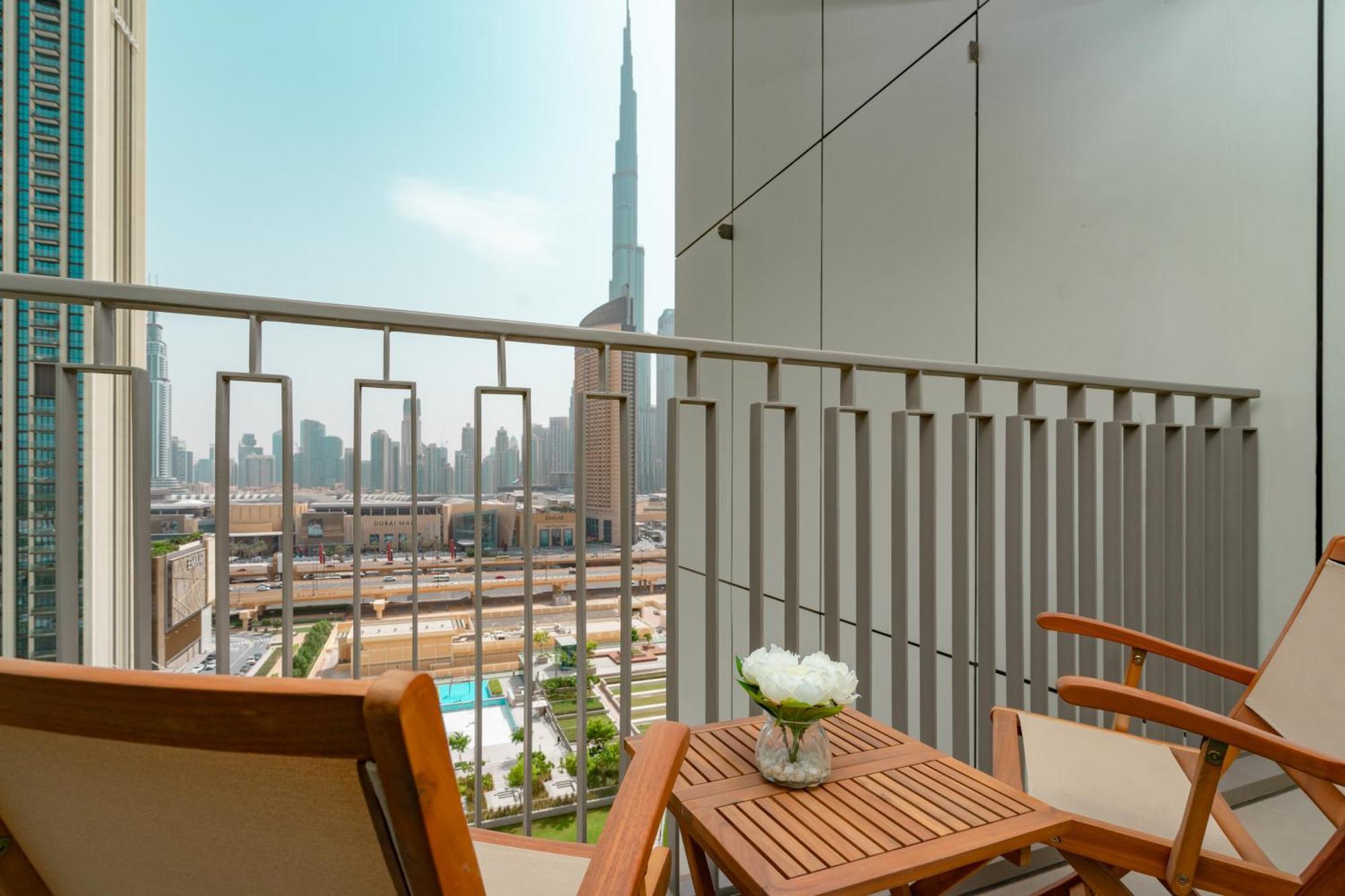 Prime Retreats @ Downtown Views By Emaar Apartamento