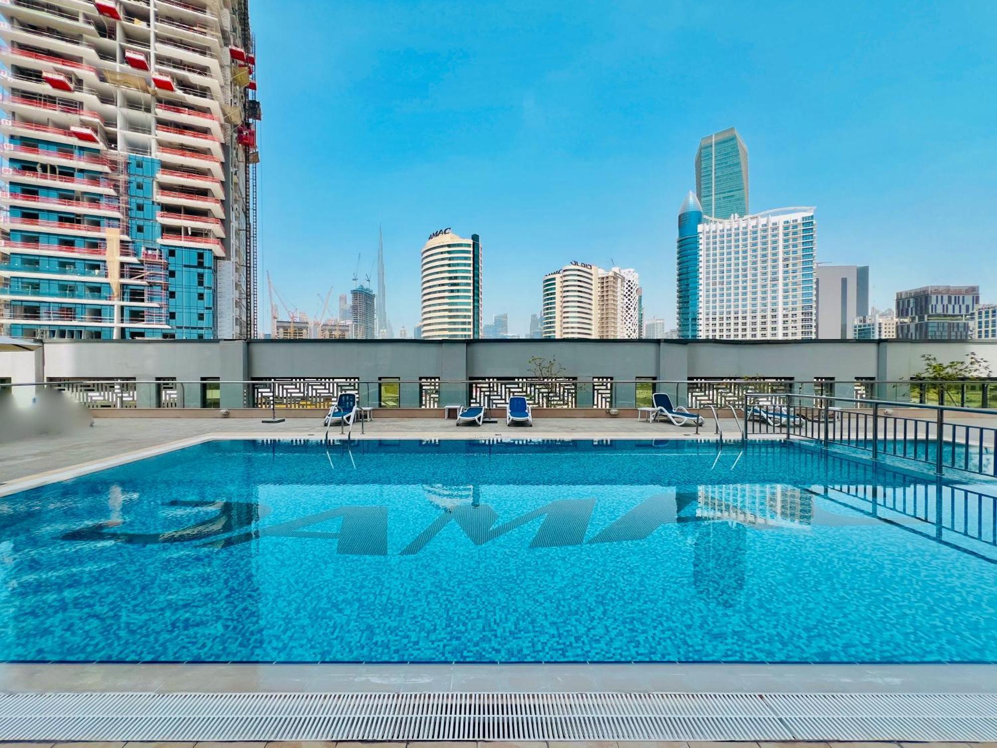 Waves - Executive Bay Studio, Canal View And Modern Amenities Appartement *
