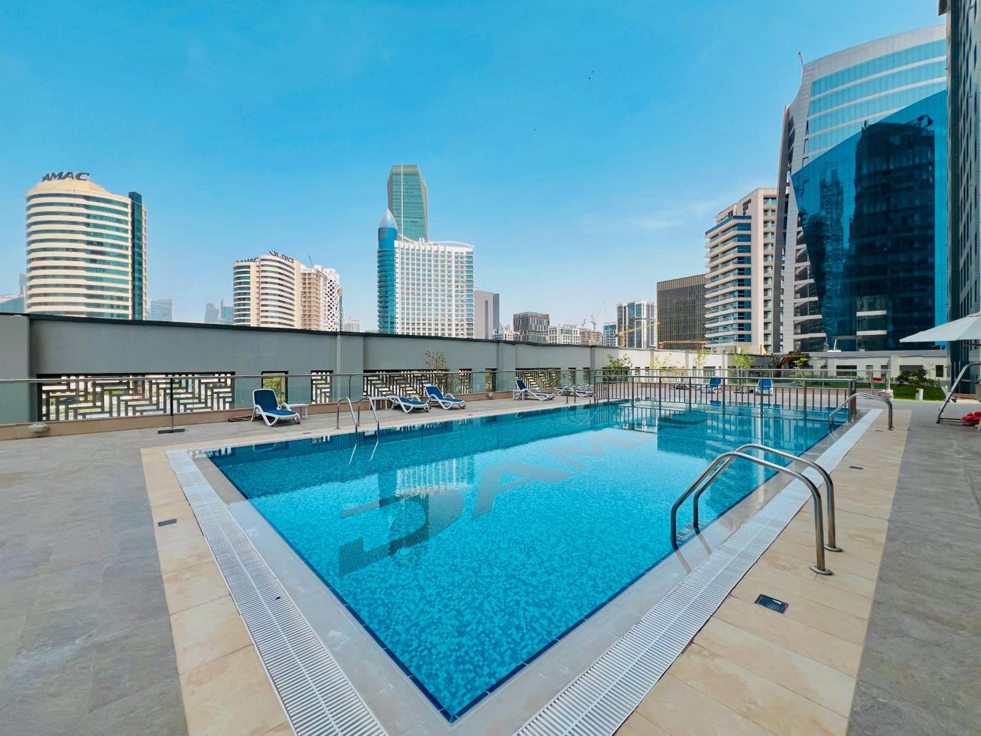 Waves - Executive Bay Studio, Canal View And Modern Amenities *