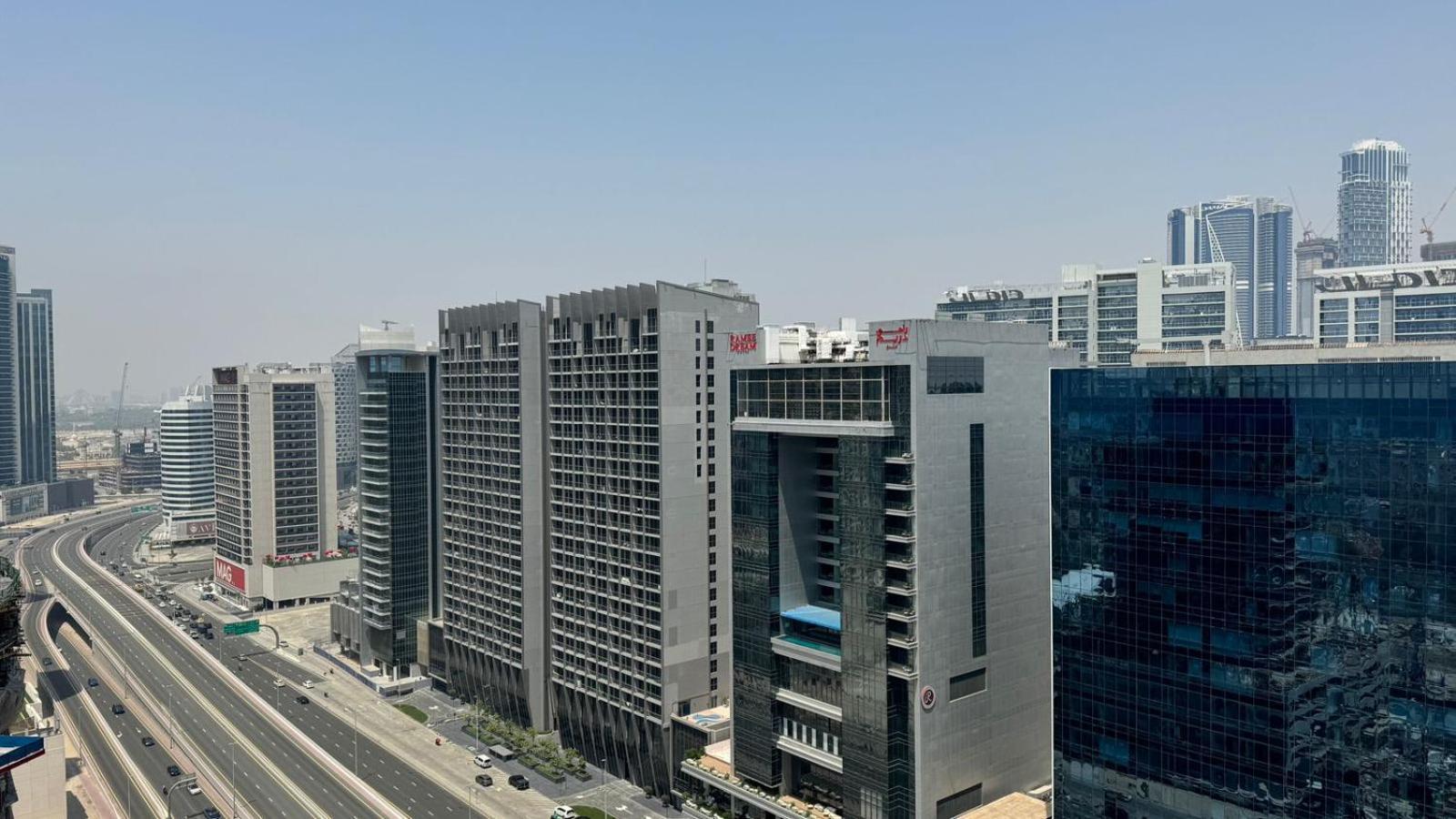 Magnificent - Damac Distinction Downtown Appartement *