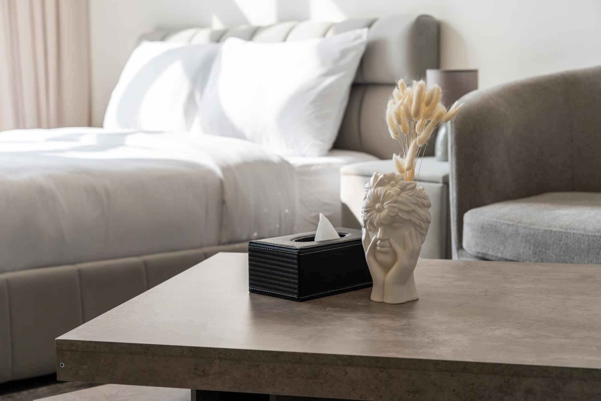 Bright And Airy In Silicon Oasis Apartment Dubai