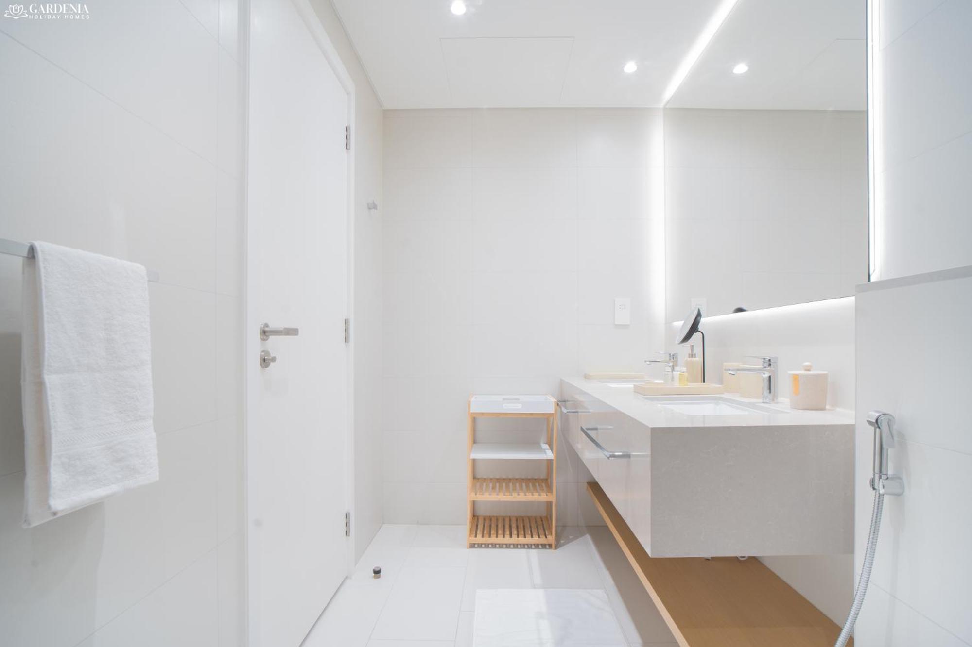 Apartamento Jbr - Private Access Full Sea View At La-vie By Gardenia Dubái