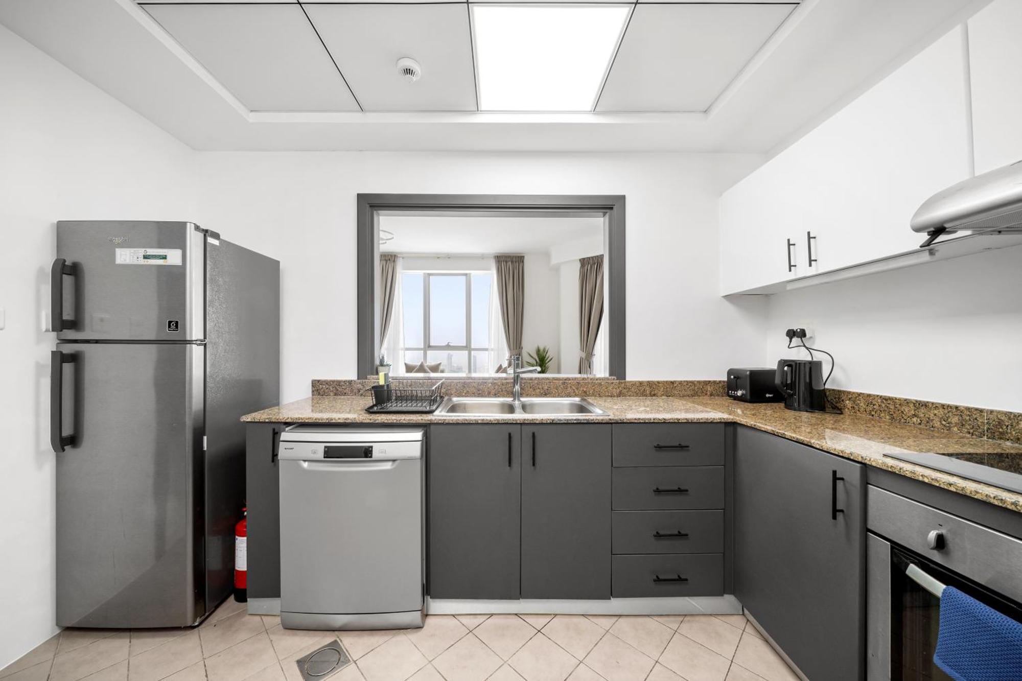Casa Nomad - Stunning High-floor Apt With Palm & Sunset Views Apartamento *