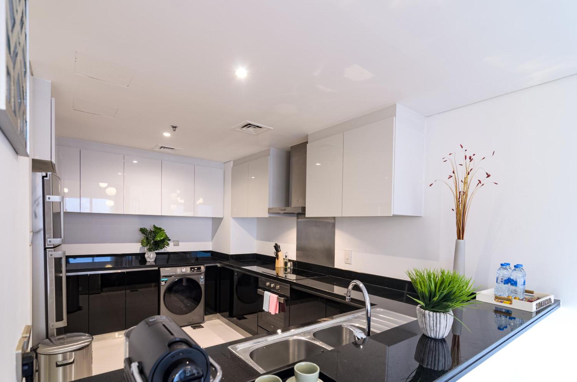Oskena Vacation Homes- Beautiful High Floor Two Bedroom In Marina Apartamento *