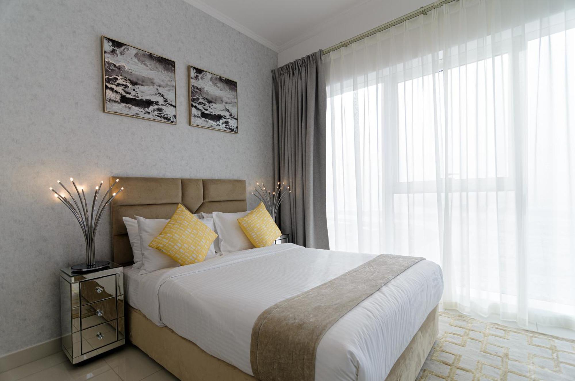 Oskena Vacation Homes- Beautiful High Floor Two Bedroom In Marina Apartamento Dubái