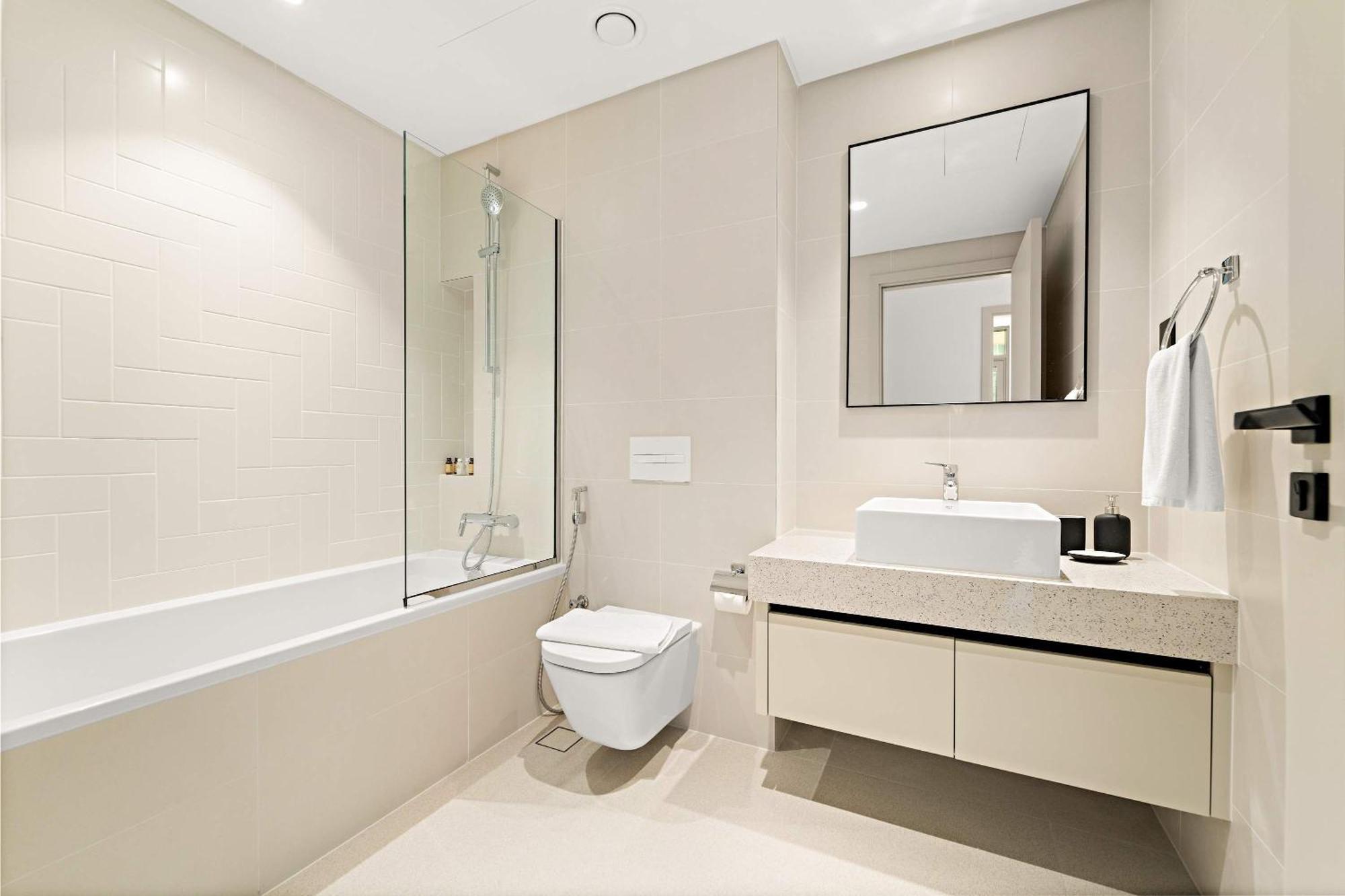 Silkhaus 1bdr Marina Vista With Private Access Appartement