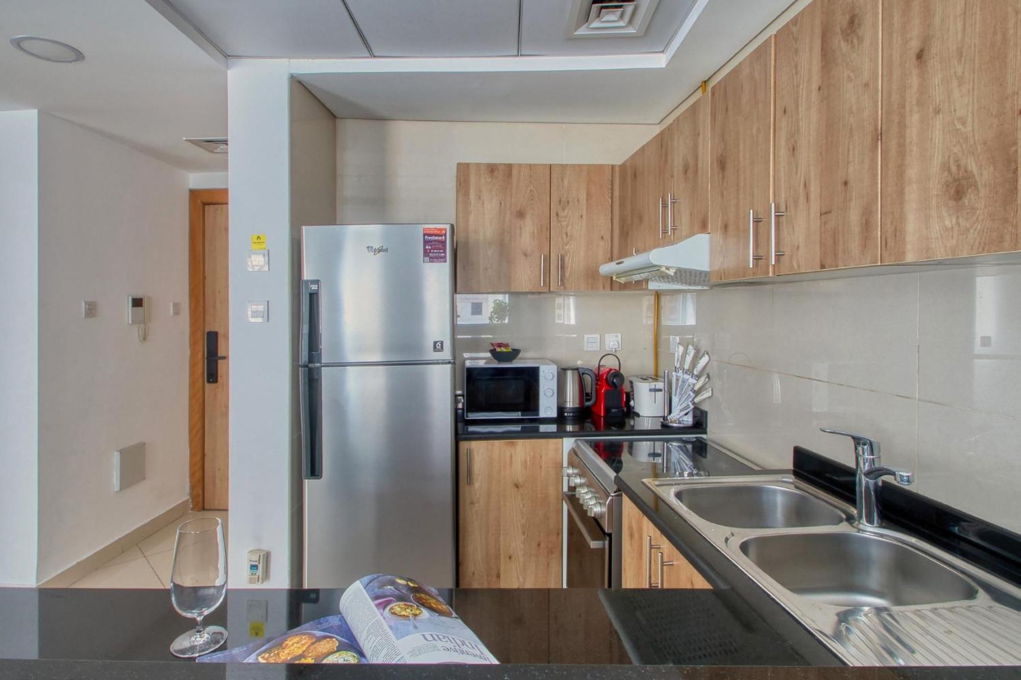 Shoresinn - Elegant 2br With Marina View Appartement