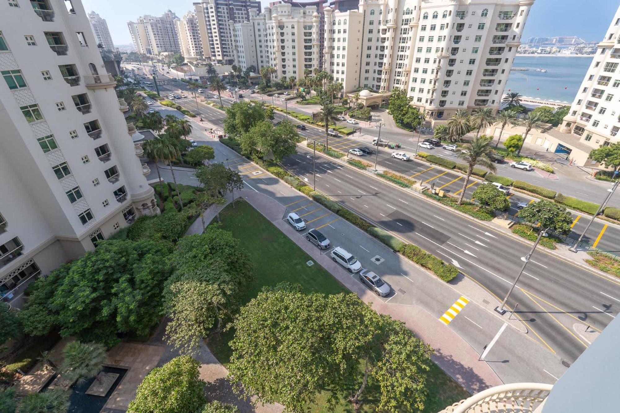Apartamento Prestigious 3-bedroom With Access On Palm Jumeirah!