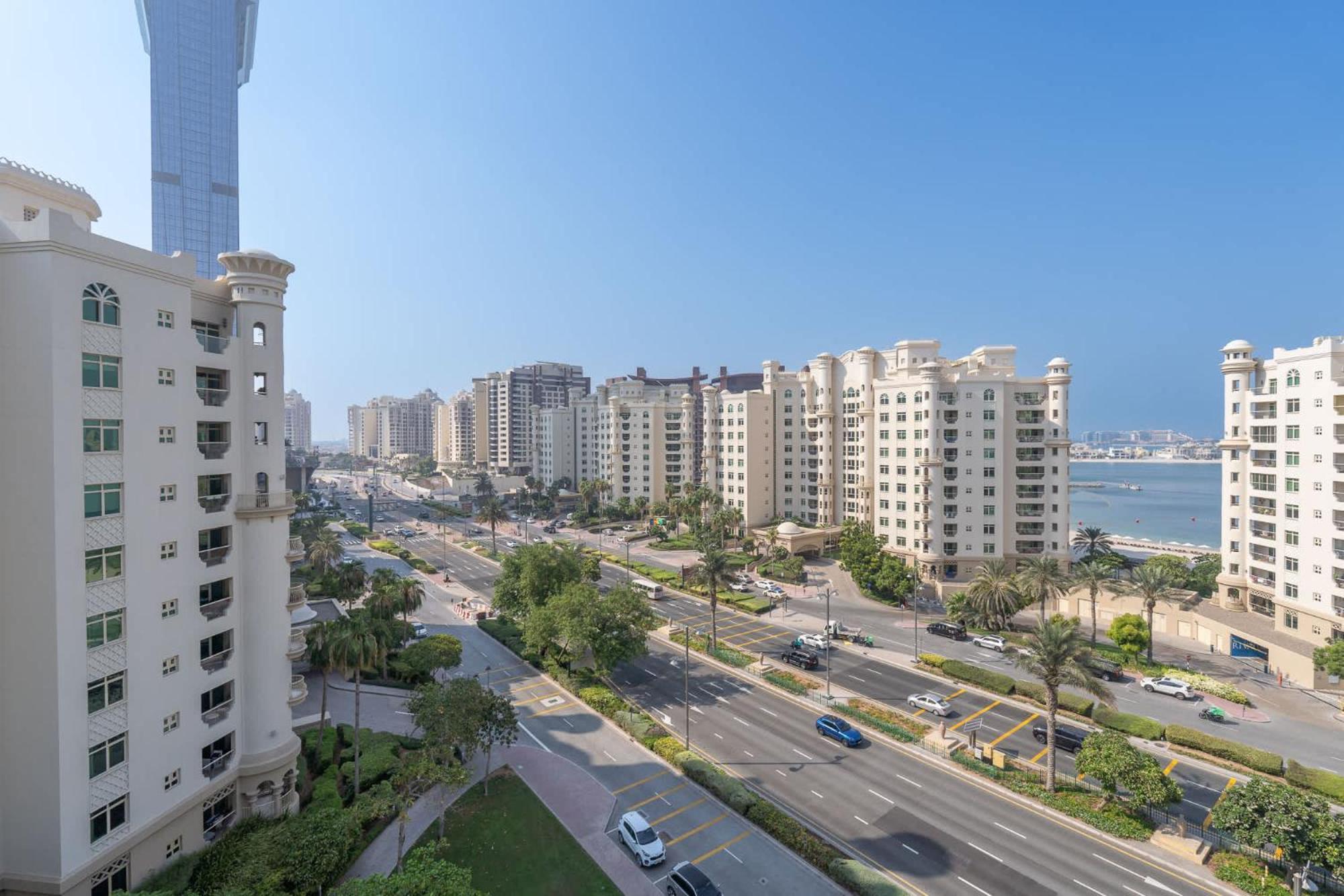 Apartamento Prestigious 3-bedroom With Access On Palm Jumeirah! Dubái