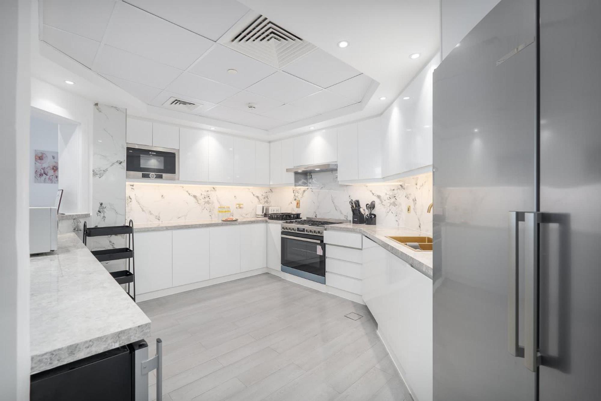 Prestigious 3-bedroom With Access On Palm Jumeirah! * Dubái
