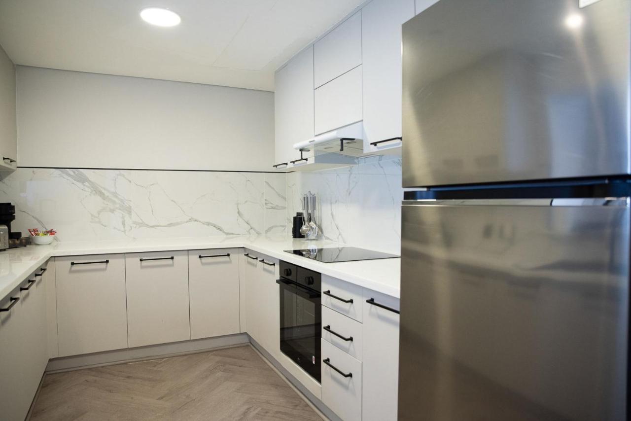 Stunning High Floor 3 Bed - Marina Appartement