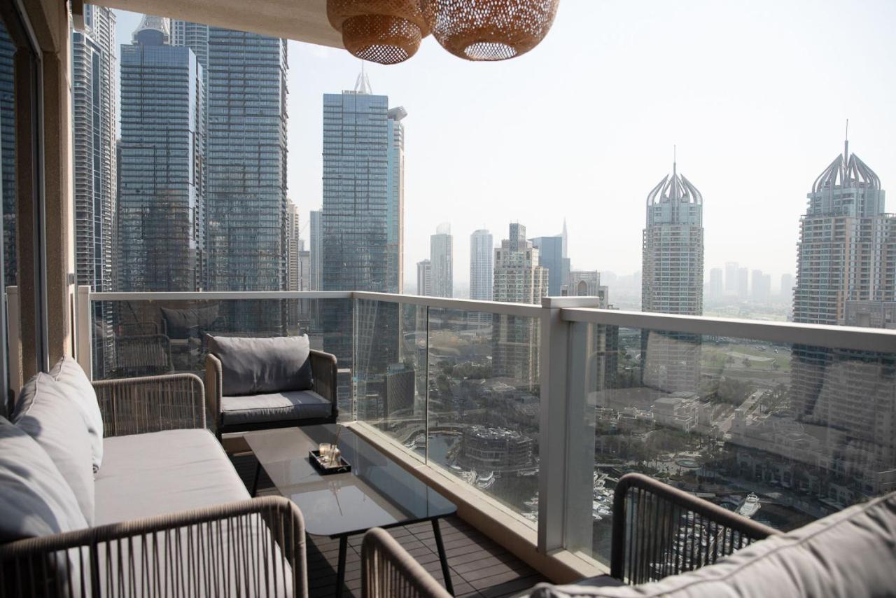 Stunning High Floor 3 Bed - Marina Appartement