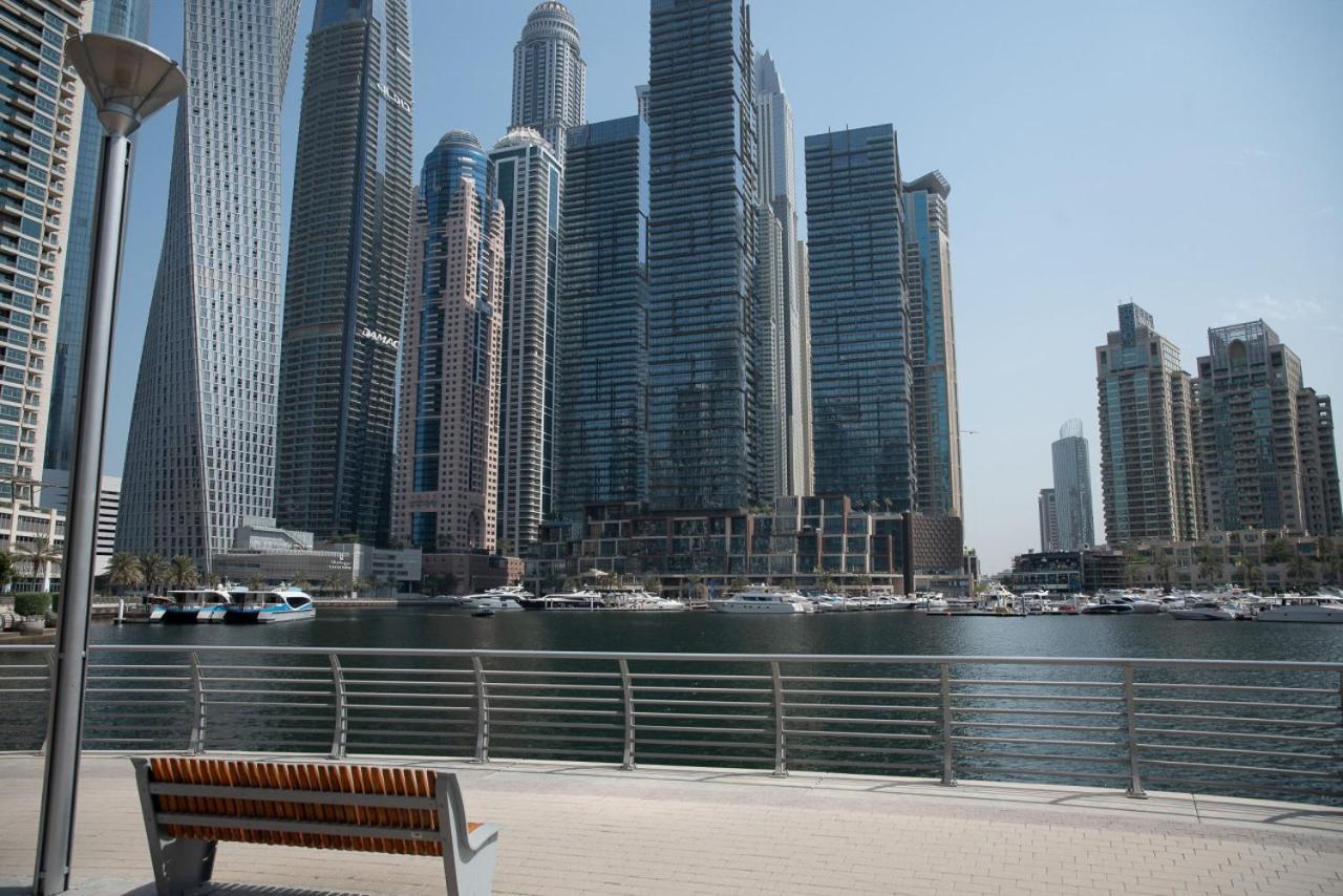 Stunning High Floor 3 Bed - Marina Appartement *