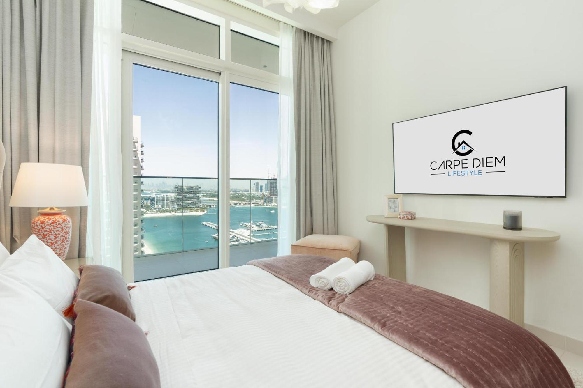 Sunrise Bay Tower 1 - Beachfront Unit With Access Dubaï