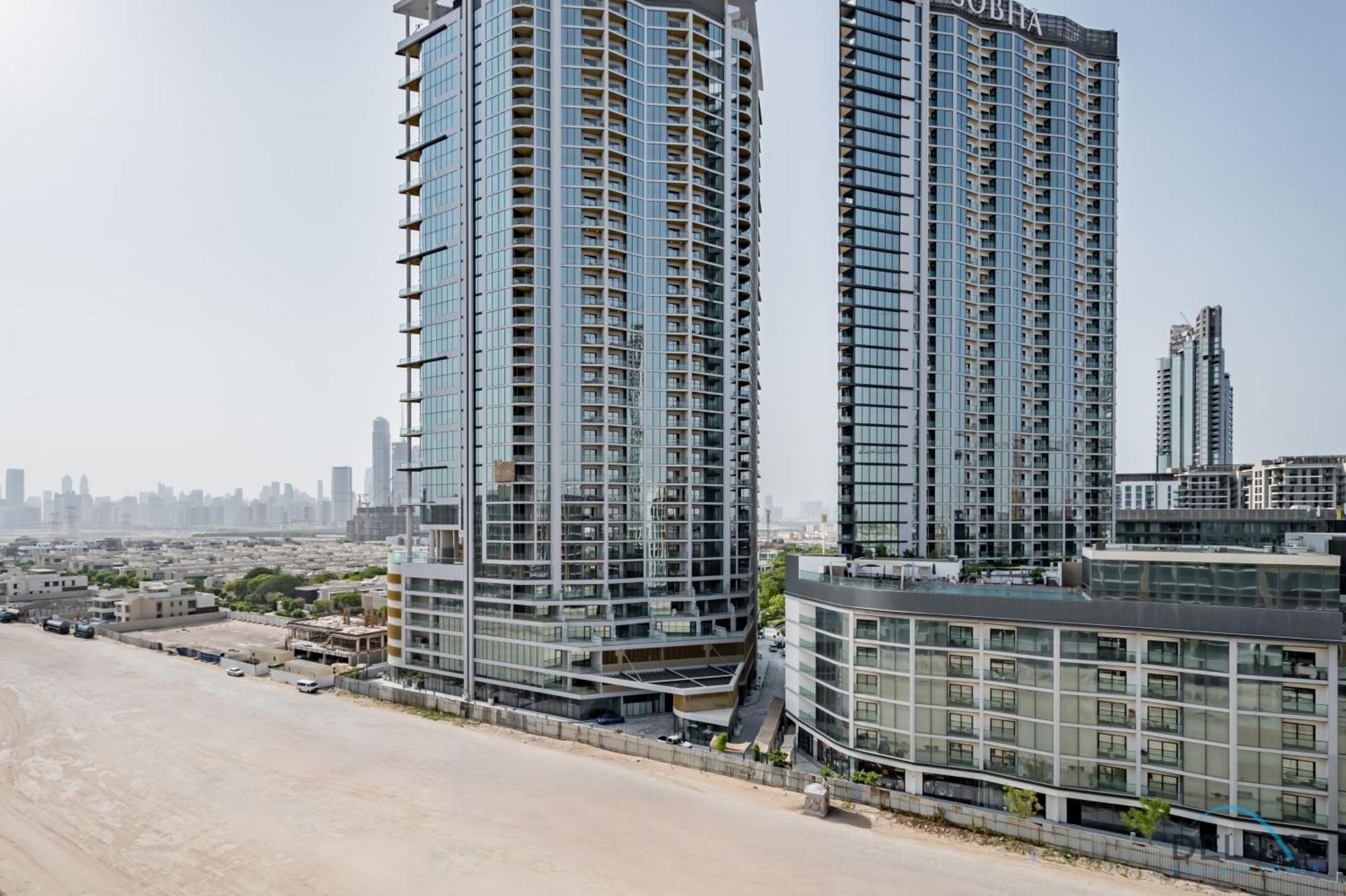 Appartement Inviting 2br In Azizi Riviera 39, Al Merkadh By Deluxe Homes Dubaï