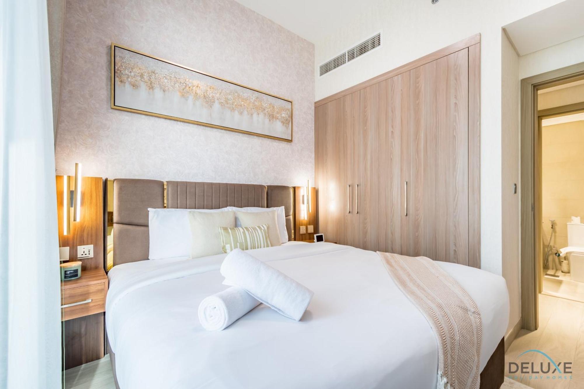 Inviting 2br In Azizi Riviera 39, Al Merkadh By Deluxe Homes * Dubaï
