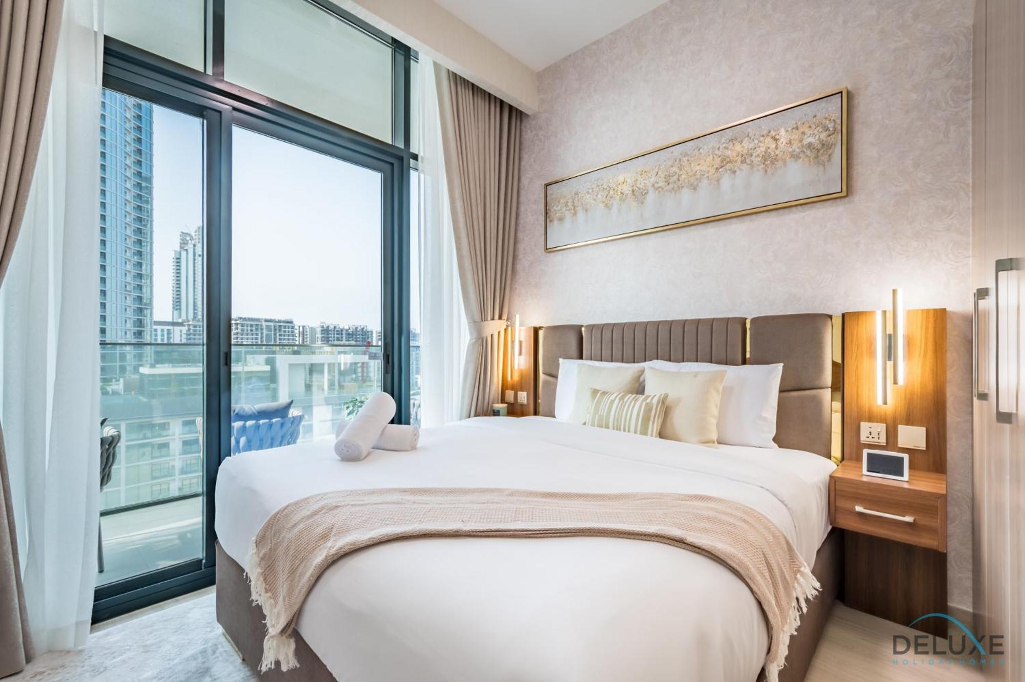 Inviting 2br In Azizi Riviera 39, Al Merkadh By Deluxe Homes Dubaï