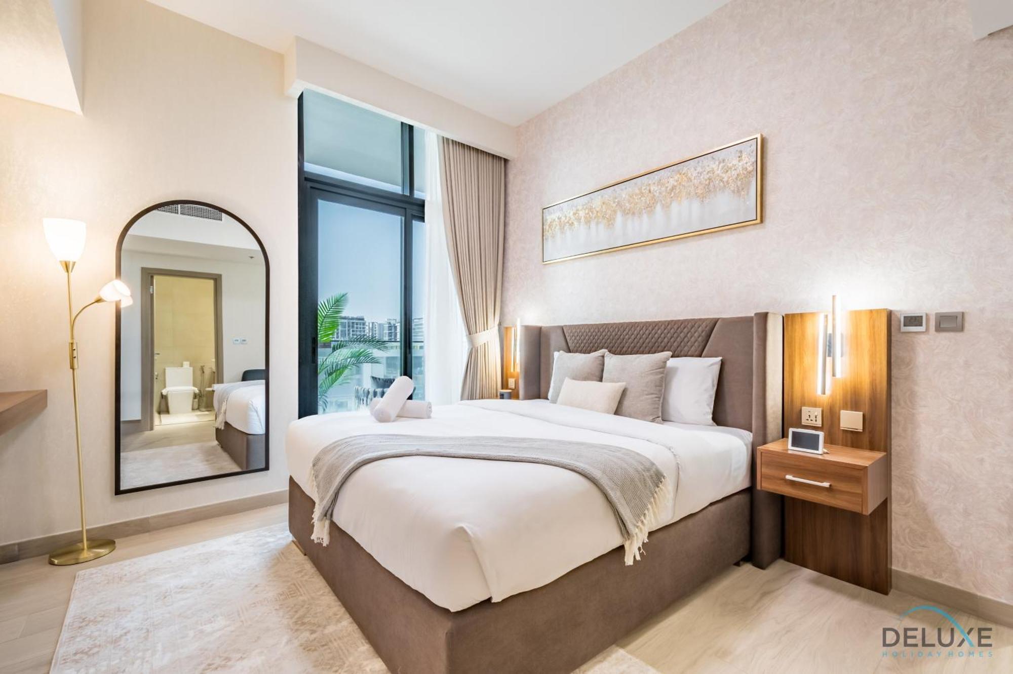 Appartement Inviting 2br In Azizi Riviera 39, Al Merkadh By Deluxe Homes *