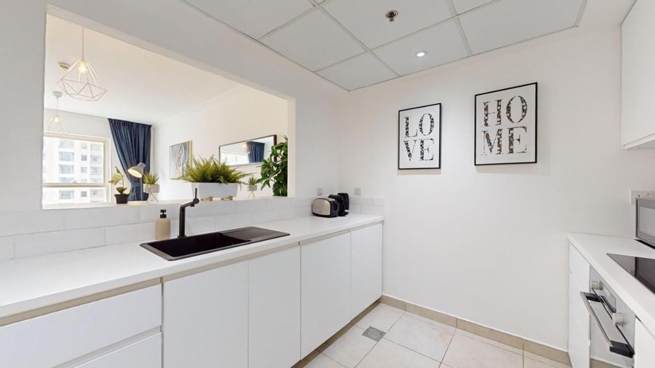 Marina Quays - Calm One Bedroom Dubaï