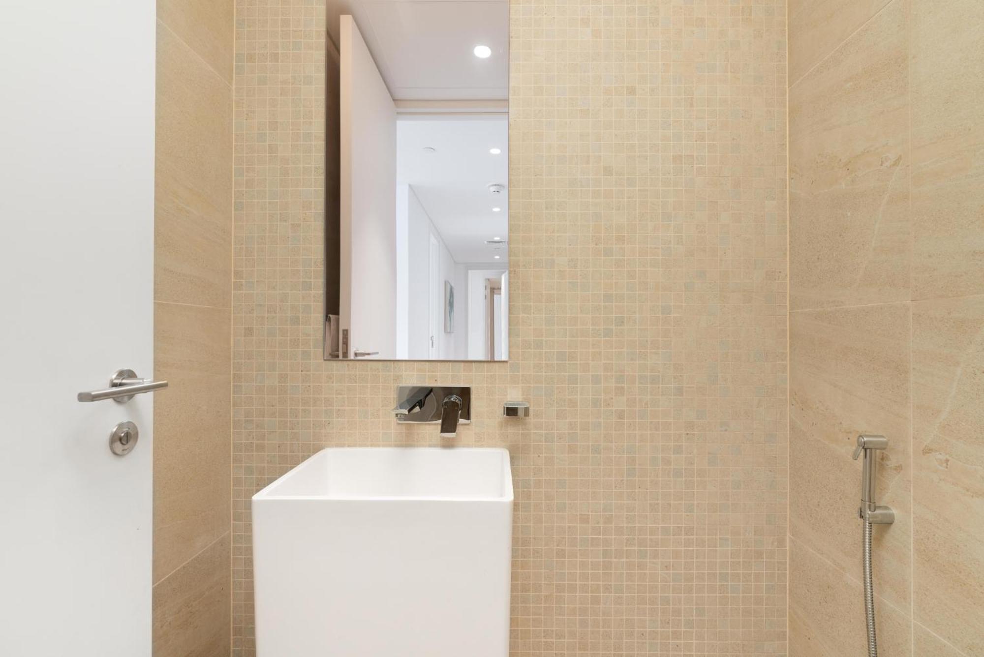Bluewaters Residences 10 - Spacious Unit With Large Balcony Apartment Dubai