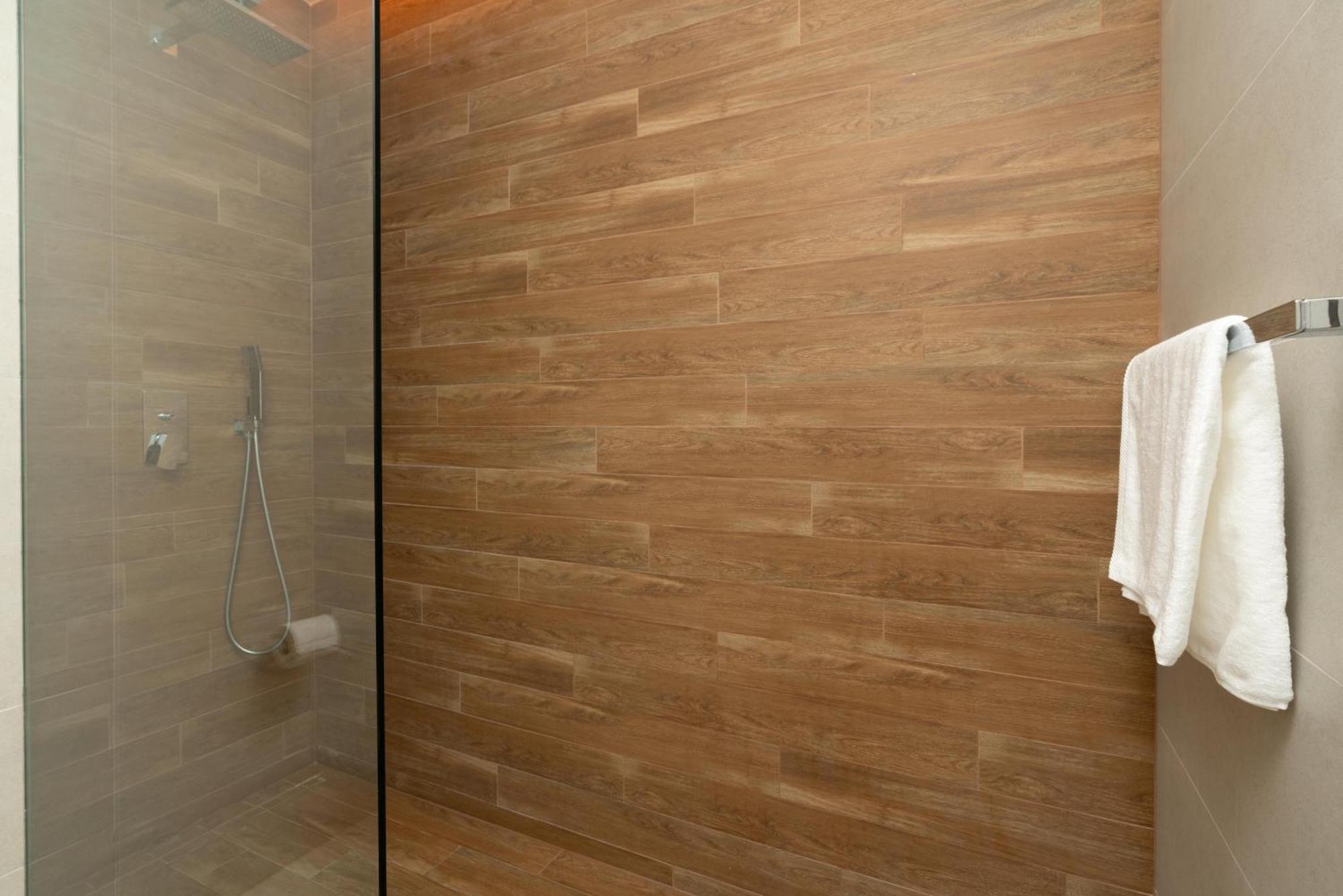 Bluewaters Residences 10 - Spacious Unit With Large Balcony