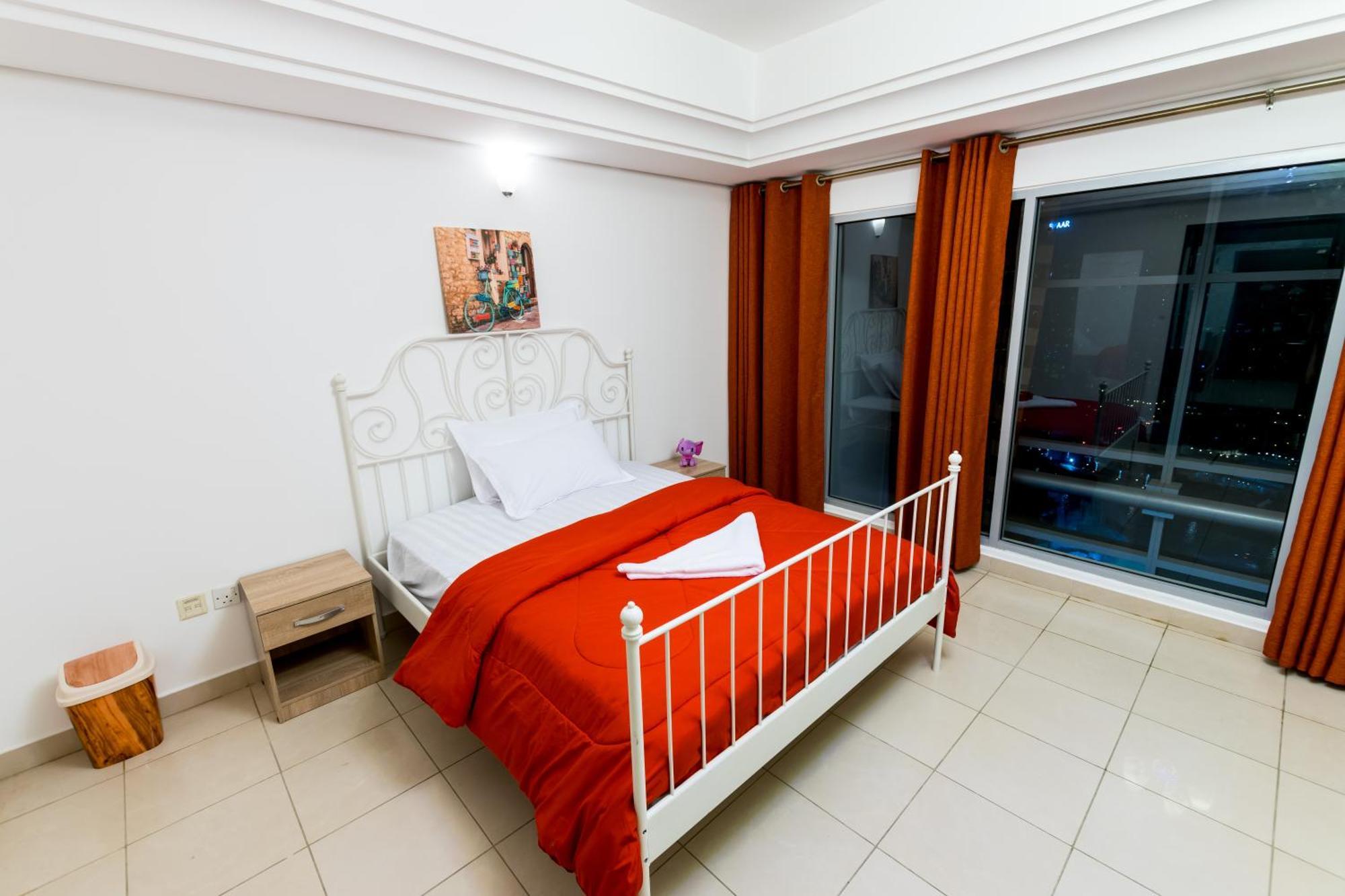 La Rivera For Ladies Appartement Dubaï