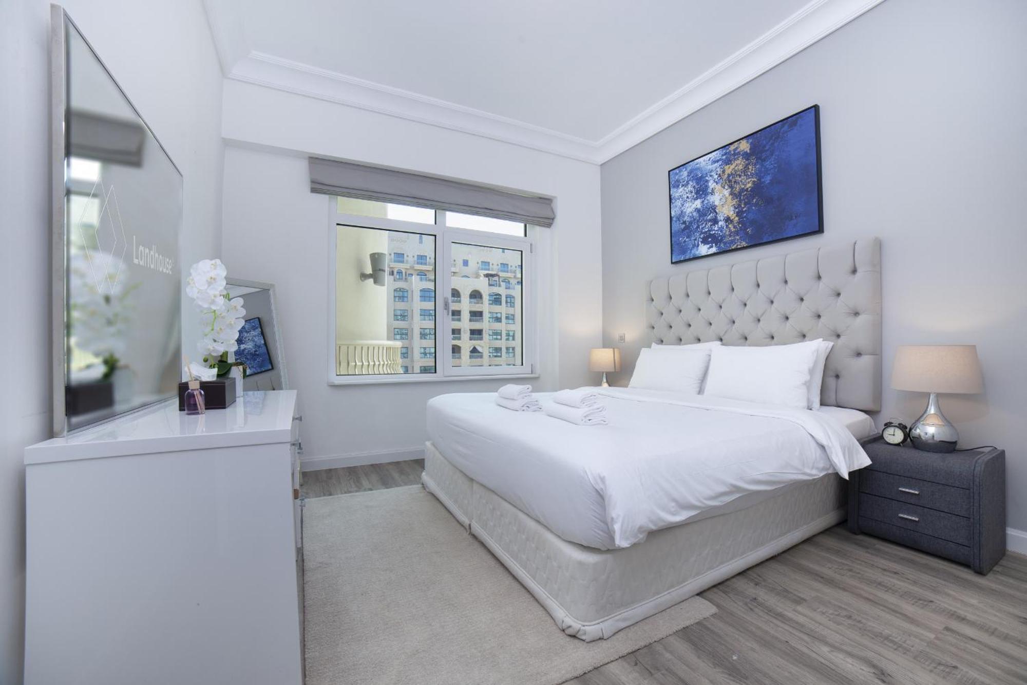 Lux Living On Palm Jumeirah With Pool & Access Apartamento Dubái