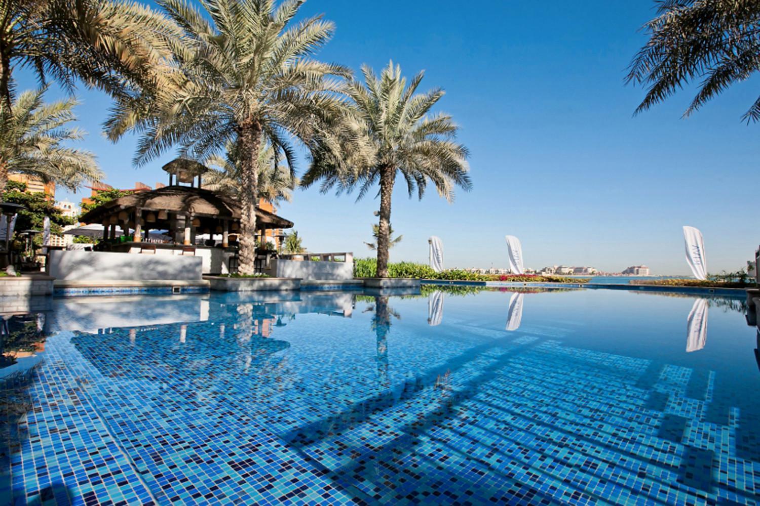 Lux Living On Palm Jumeirah With Pool & Access * Dubái