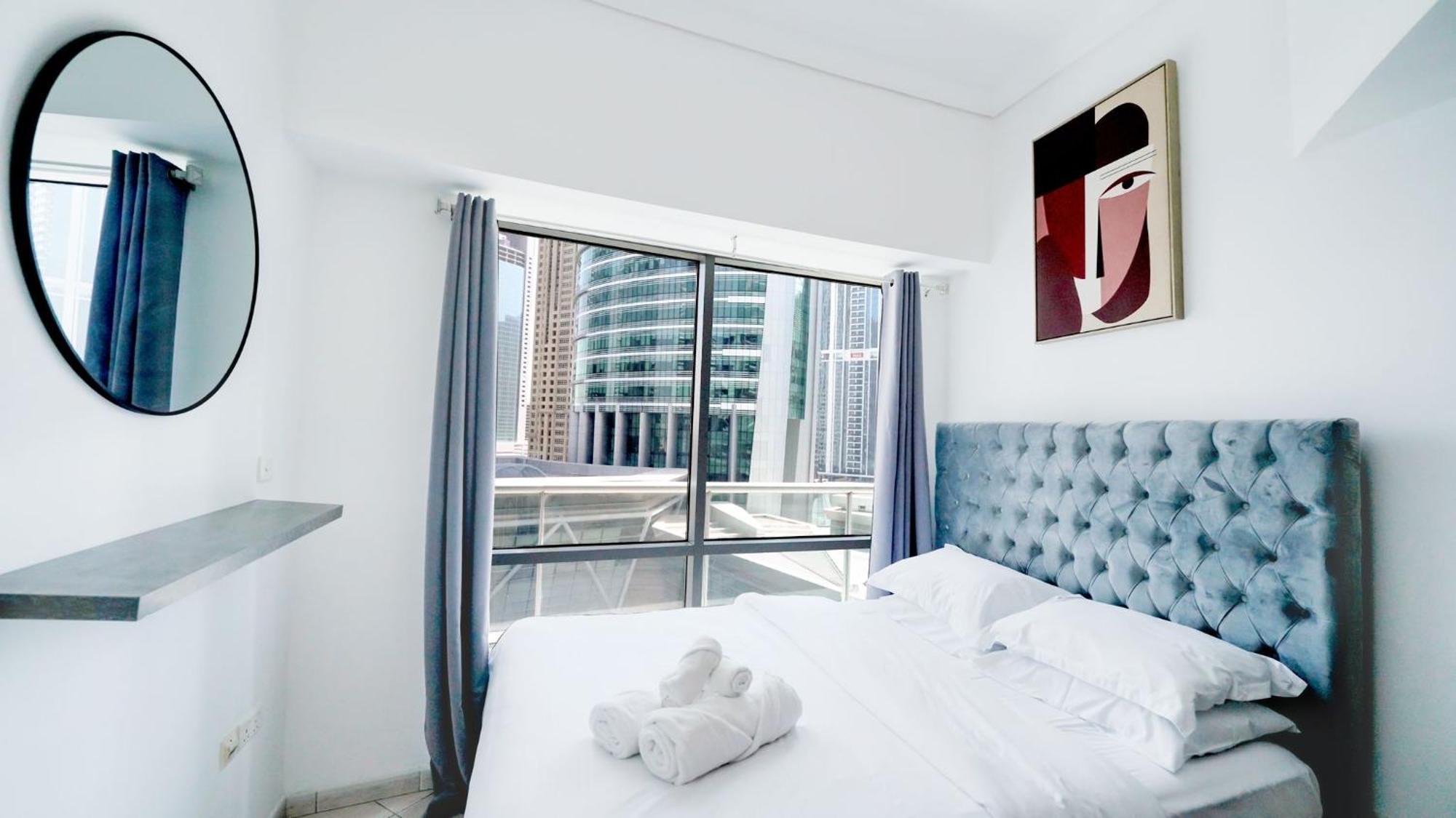 Stunning Skyline- View Modern Cozy Lejlighed *