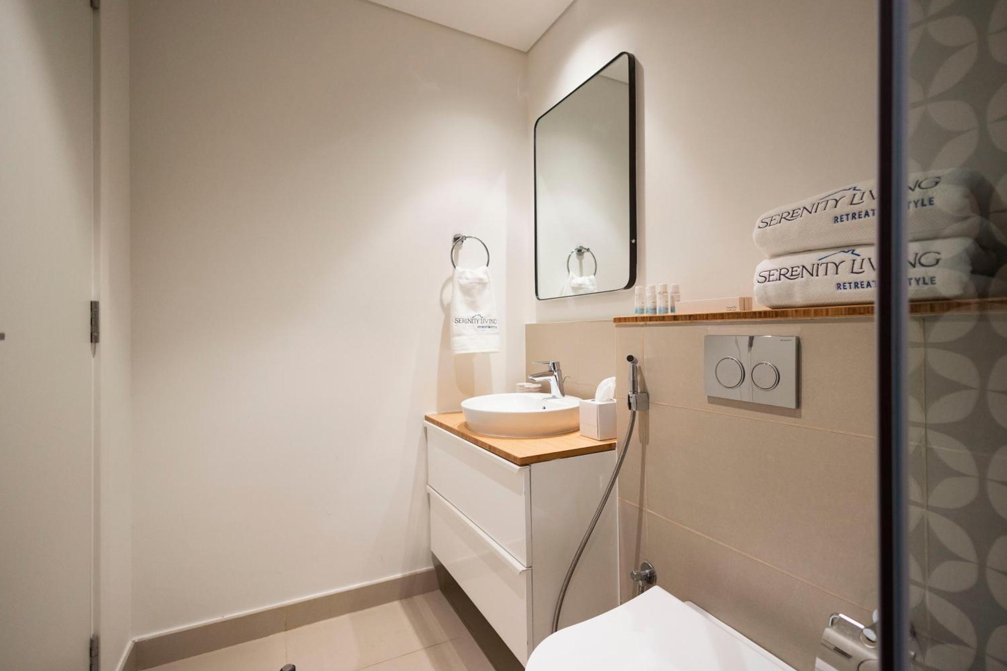 Apartamento Socio Tower1 - Hills Modern Urban Retreat In The By Serenity Living Homes *