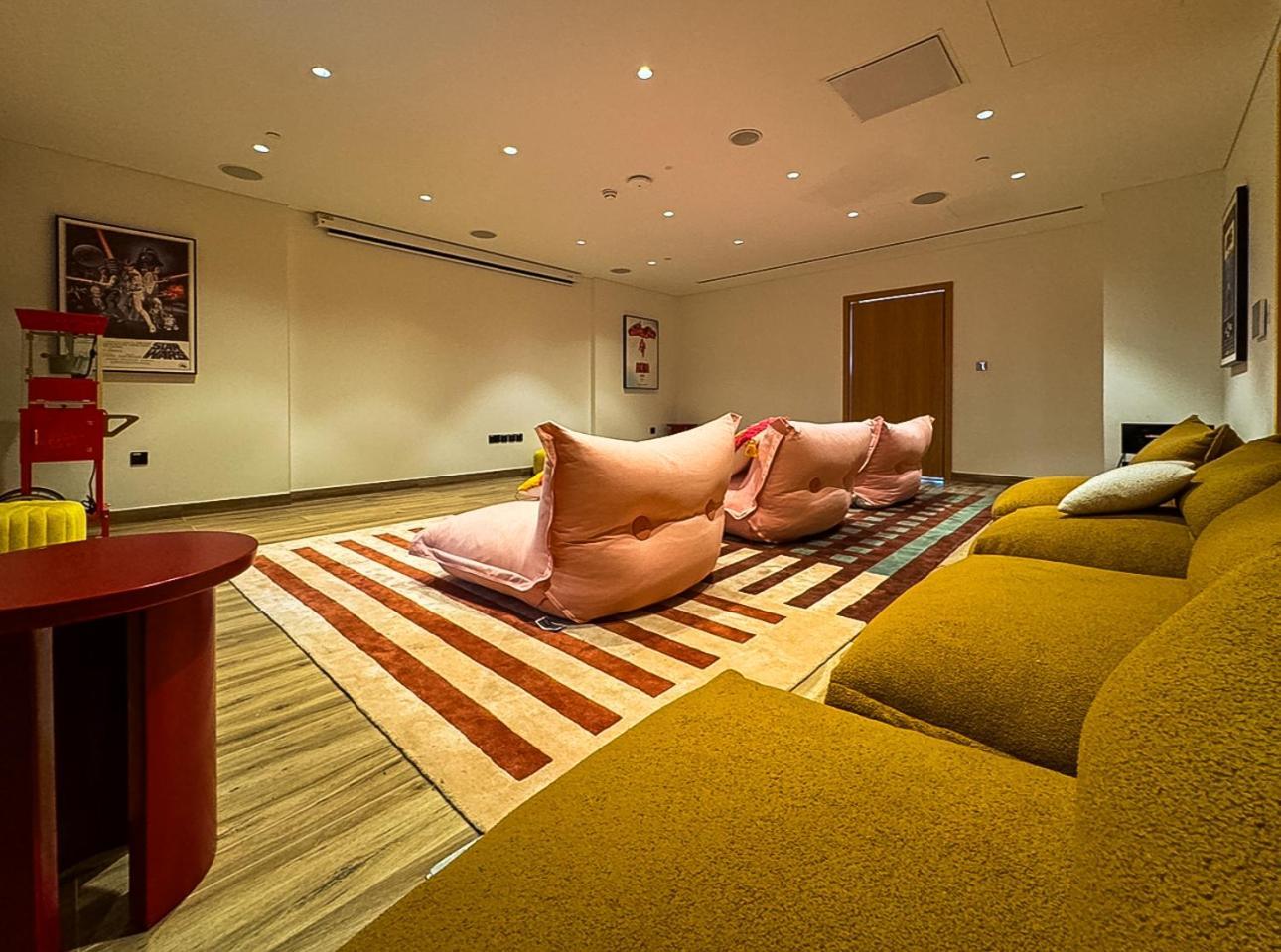 Socio Tower1 - Hills Modern Urban Retreat In The By Serenity Living Homes Apartamento Dubái