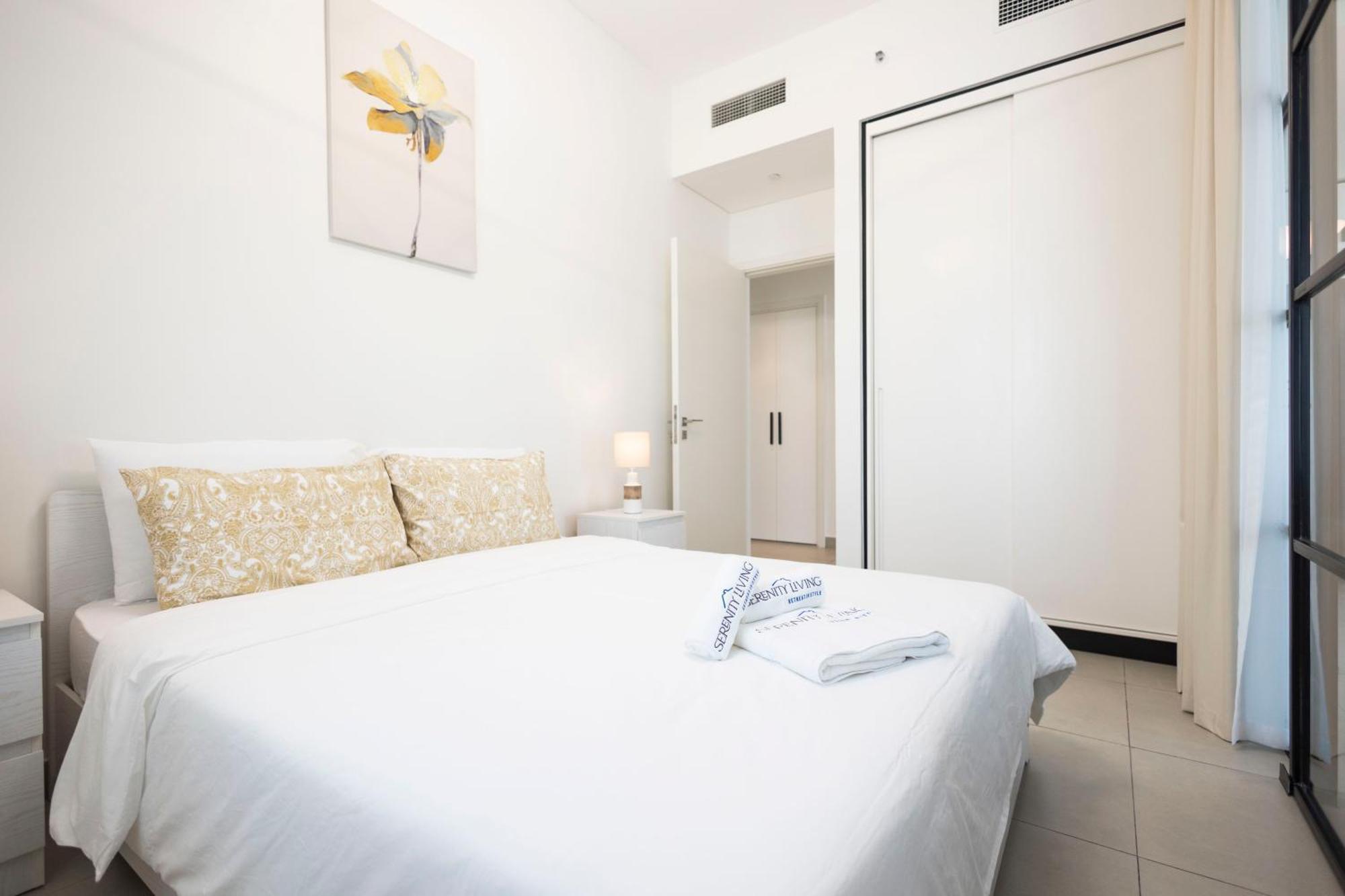 Socio Tower1 - Hills Modern Urban Retreat In The By Serenity Living Homes Apartamento