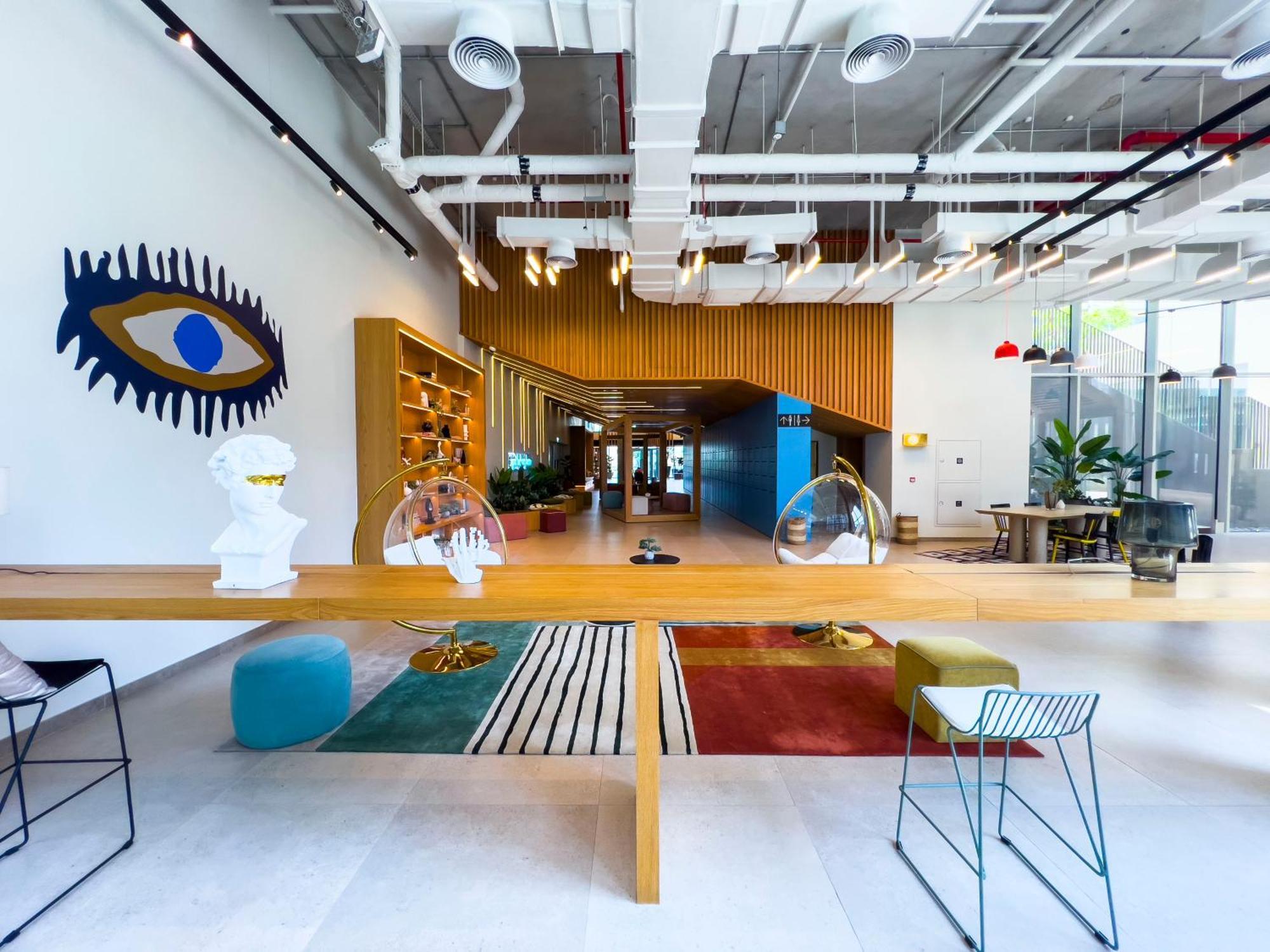 Socio Tower1 - Hills Modern Urban Retreat In The By Serenity Living Homes Dubái