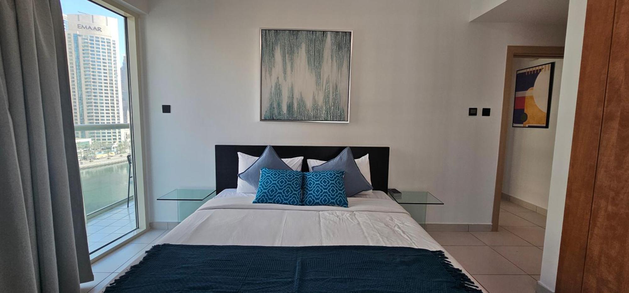 Appartement Exquisite Marina View 2 Bedrooms Near Metro And Marina Mall Dubaï
