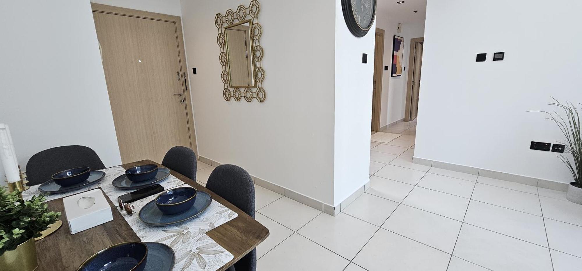 Exquisite Marina View 2 Bedrooms Near Metro And Marina Mall Dubaï