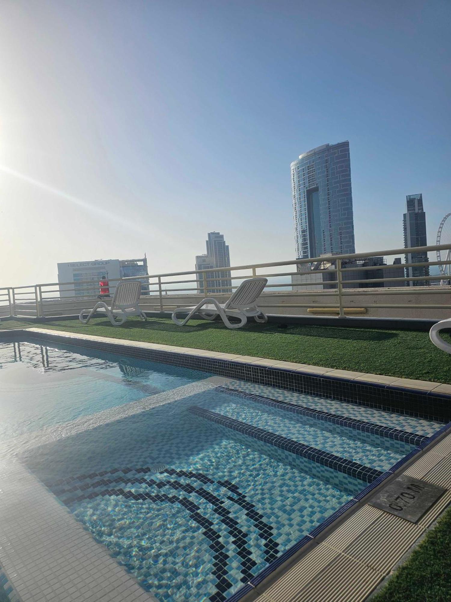 Apartment Tudors One Marina View Rooftop Pool Four Beds Dubai