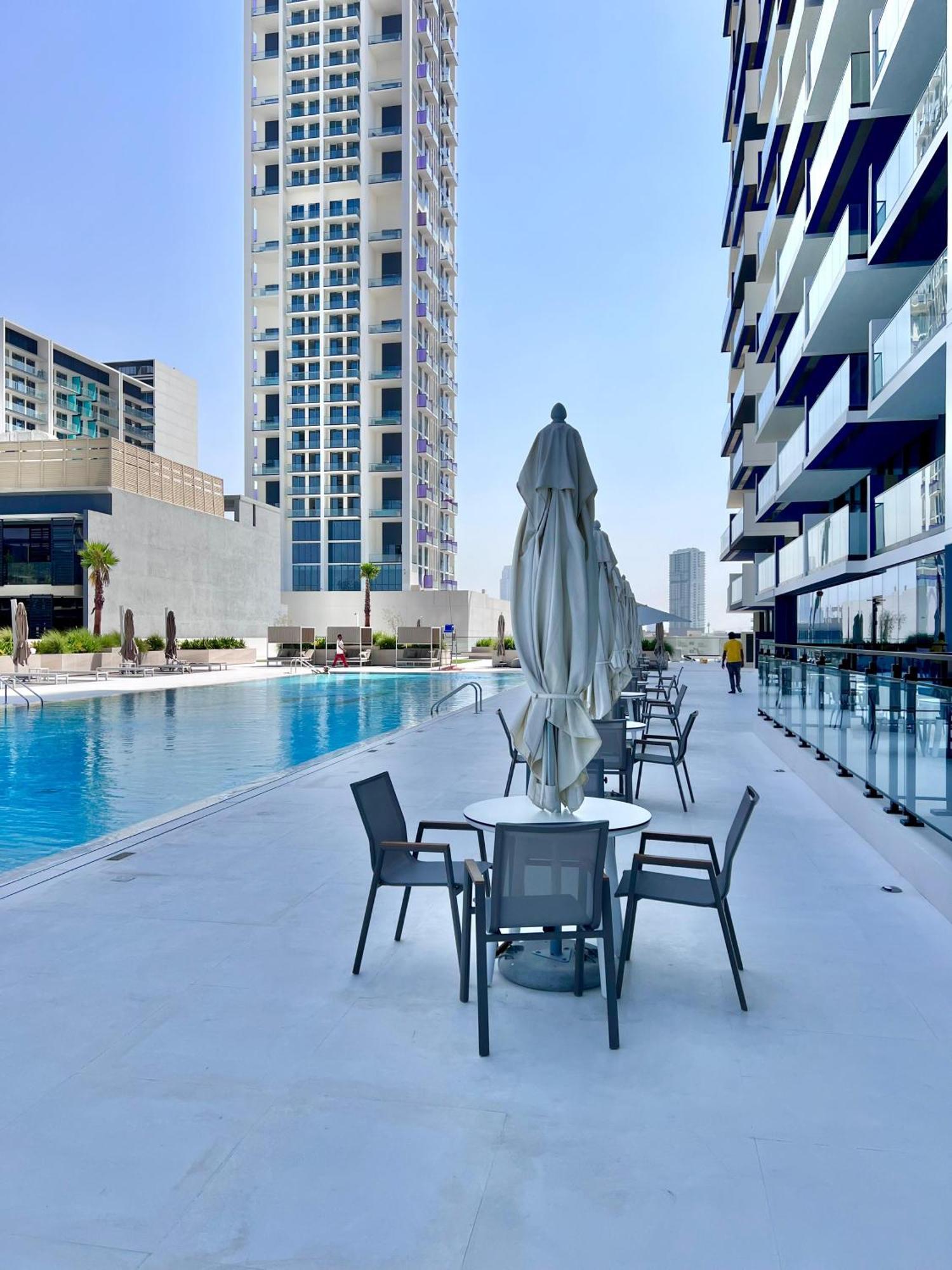 1 Bedroom In Jvc * Dubaï
