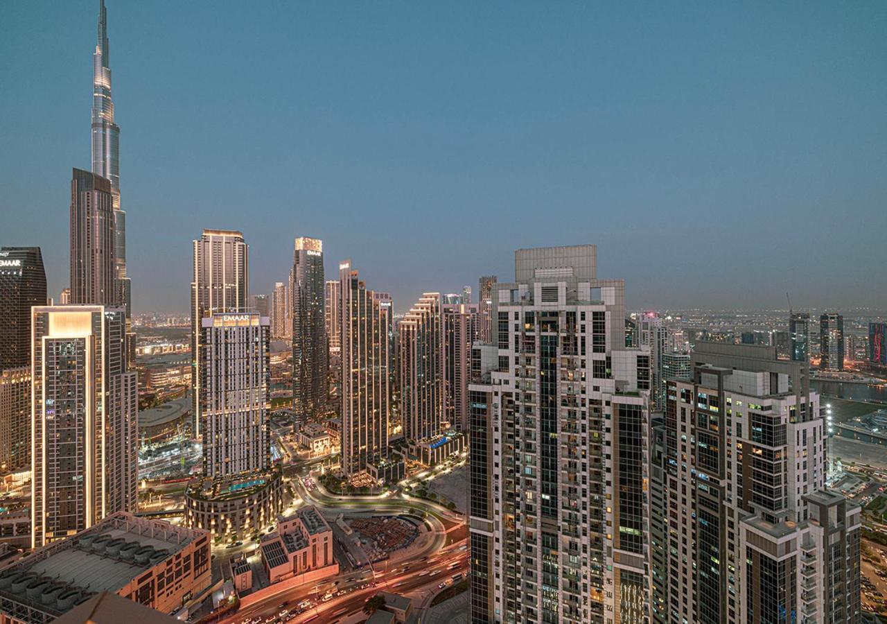 High Floor In 5 Star With Infinity Pool Burj View Gym Sauna Apartamento