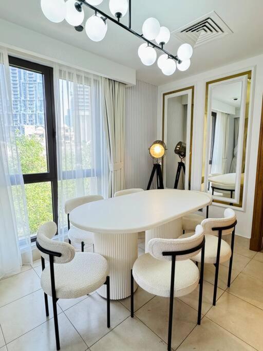 Burj Khalifa Downtown Luxury 2 Bed Close To Mall * Dubái