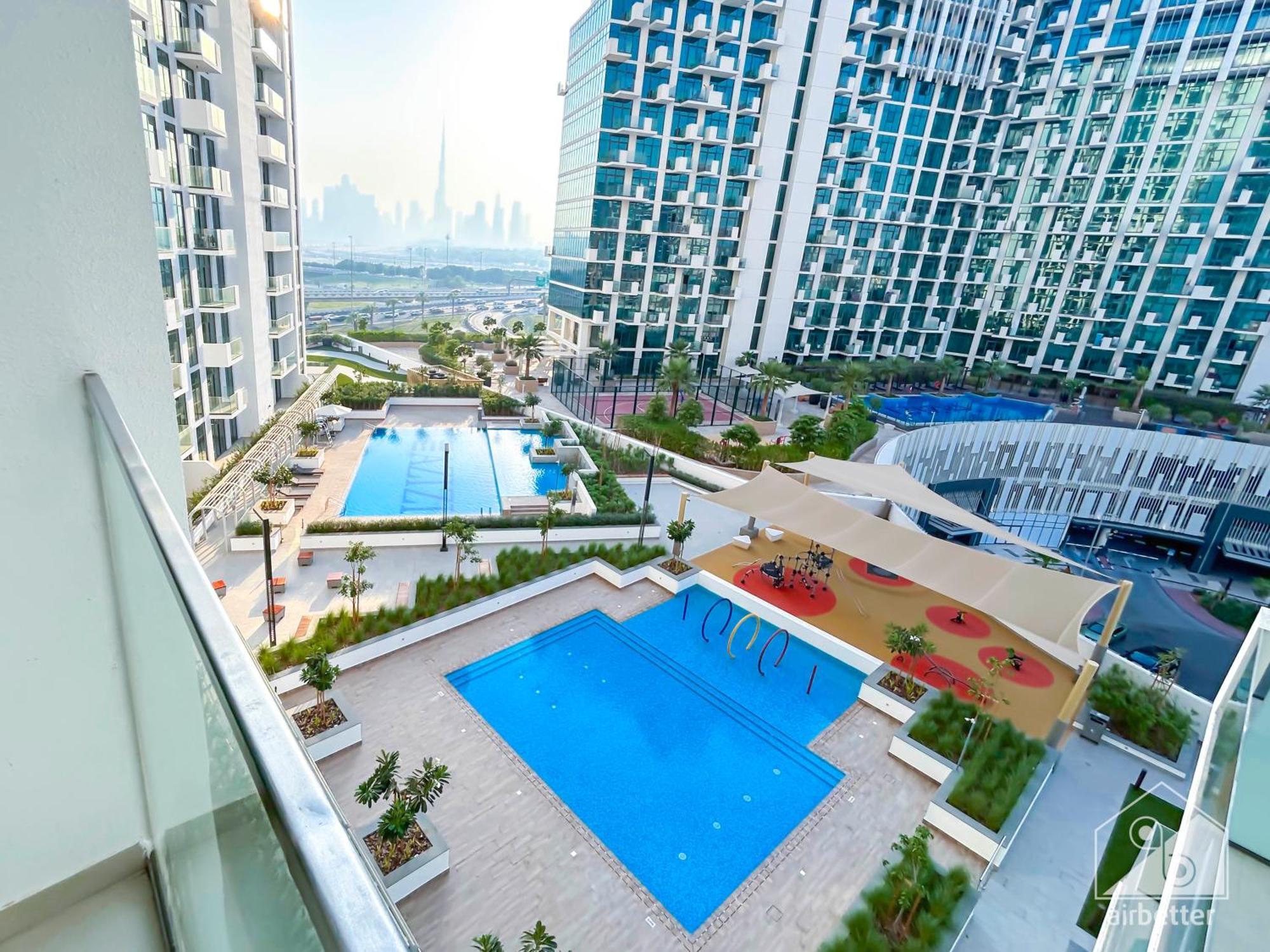 Cozy With Balcony & Stunning Views Appartement Dubaï